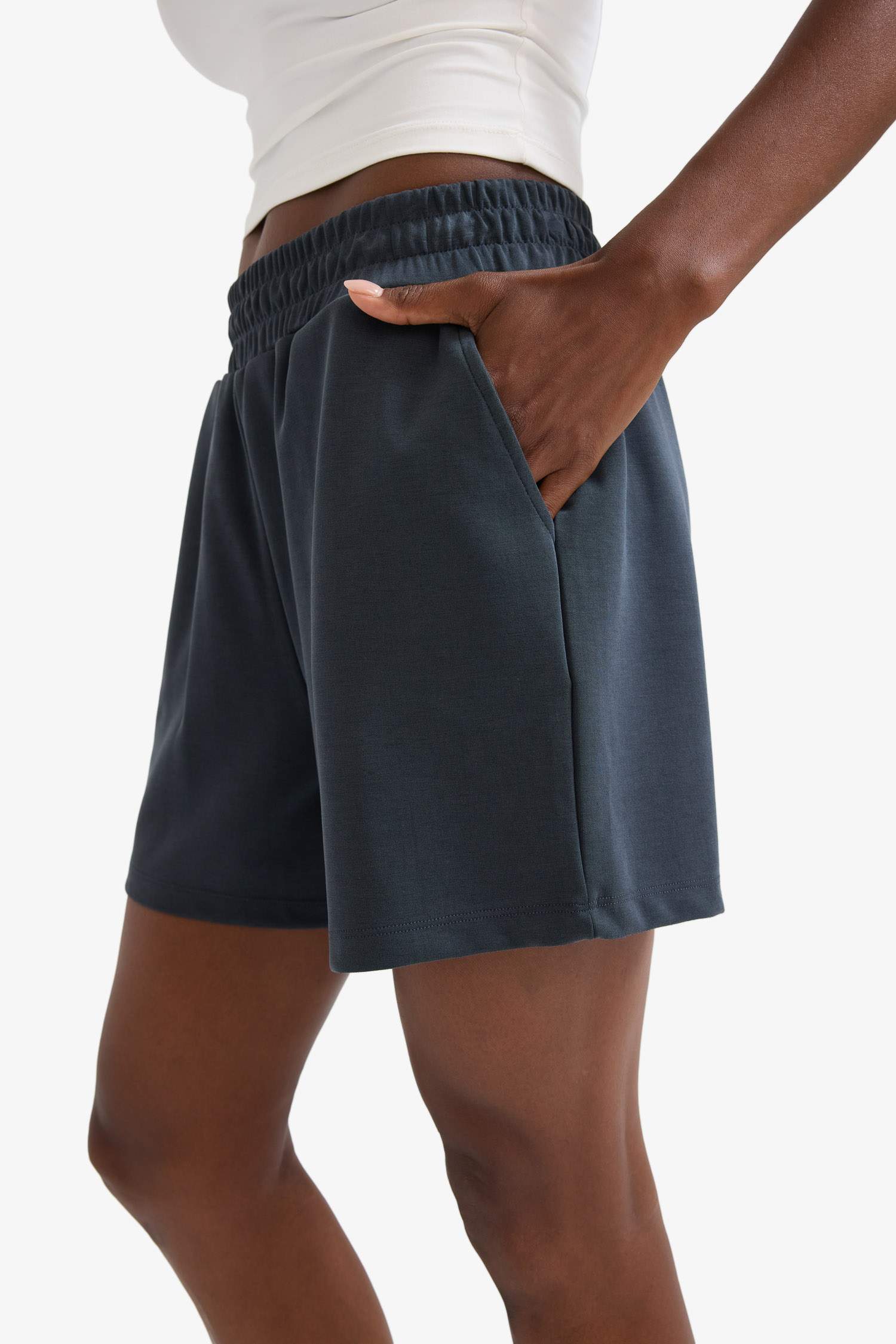 DeFactoFit Standart Fit Kısa Paça Modal Şort