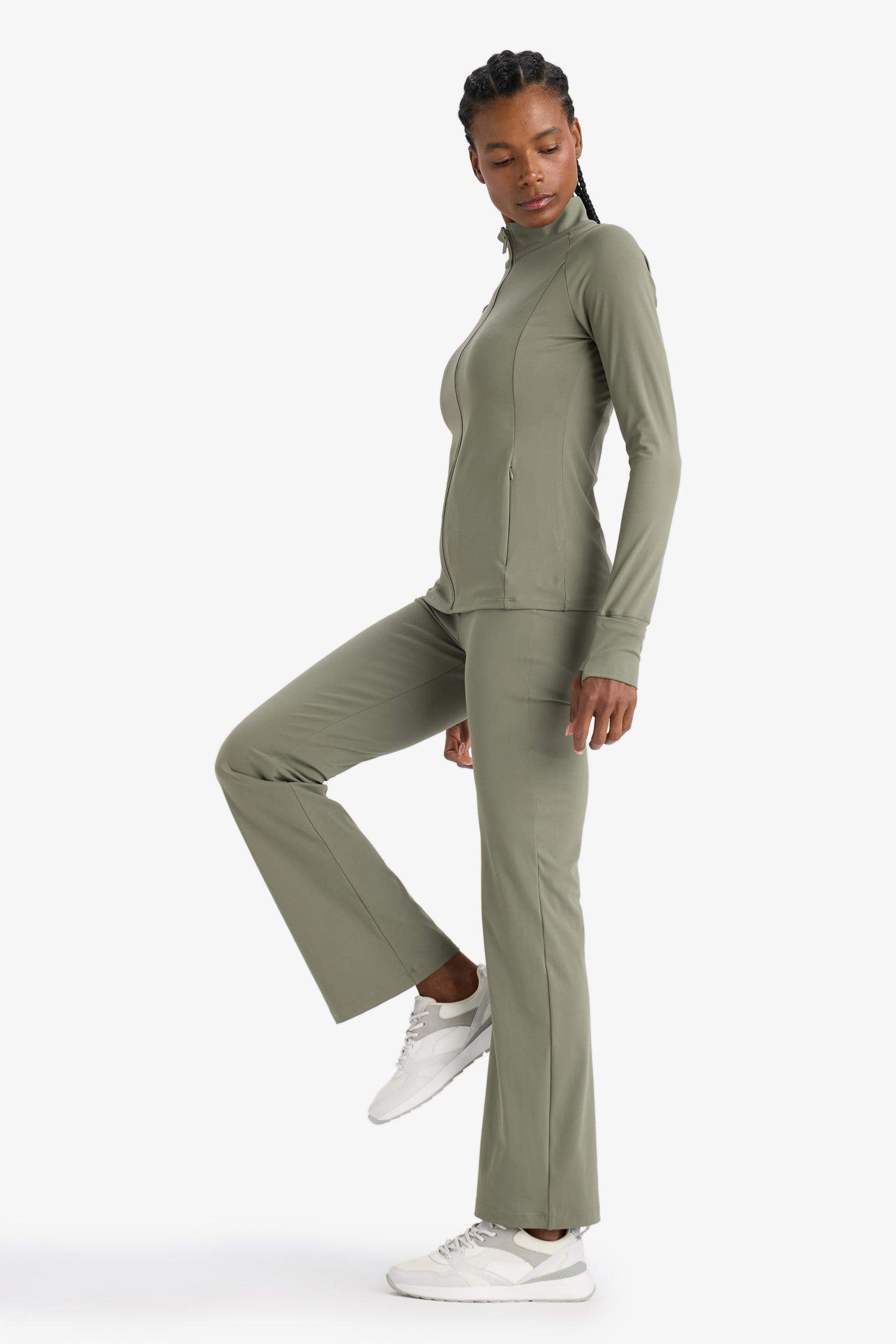 Pantalon de sport flare fit à jambes larges de DeFactoFit