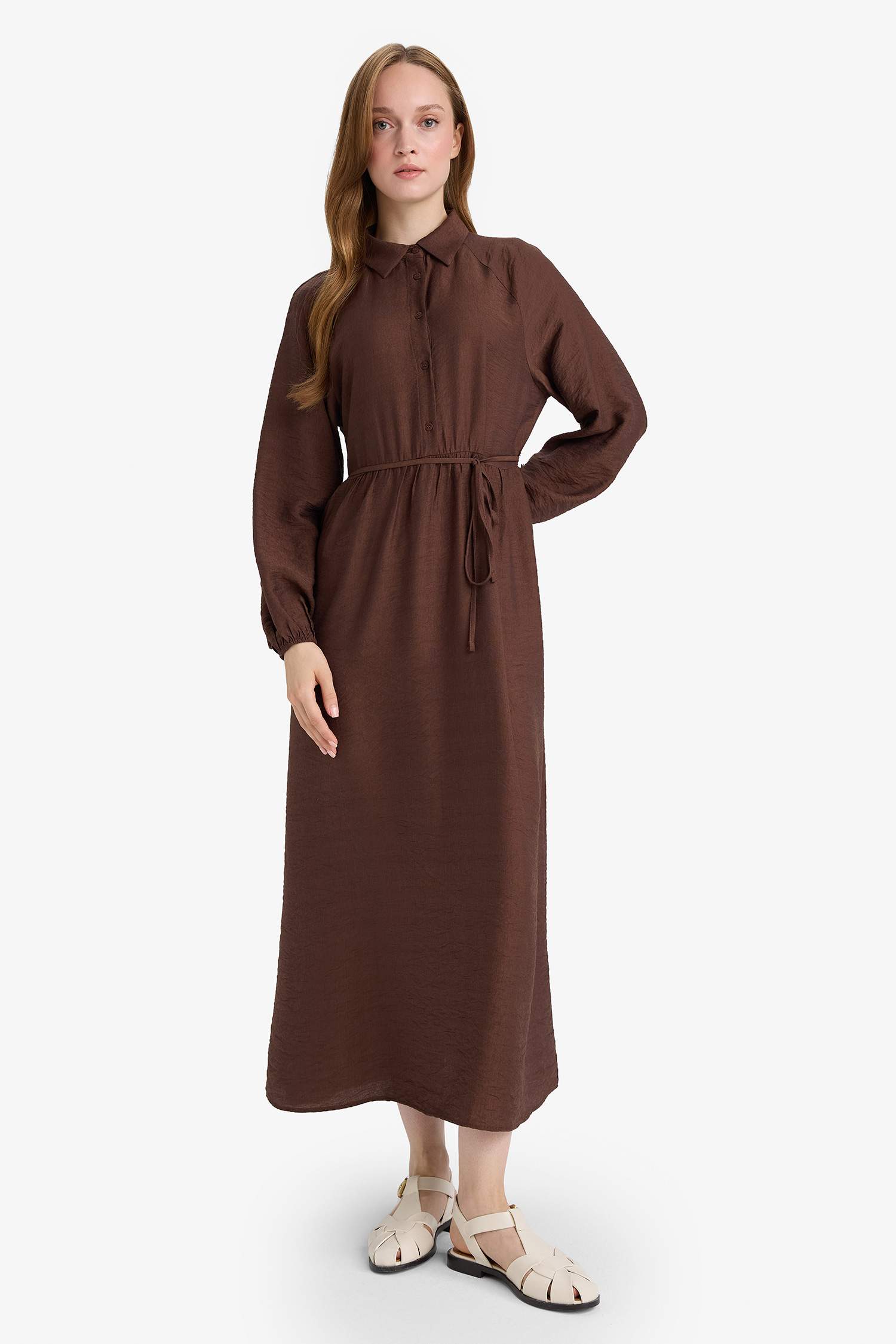 فستان طويل بكم طويل قصة مريحة