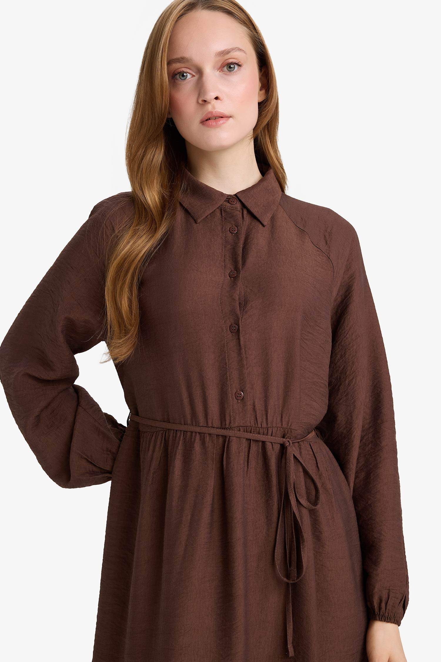 فستان طويل بكم طويل قصة مريحة