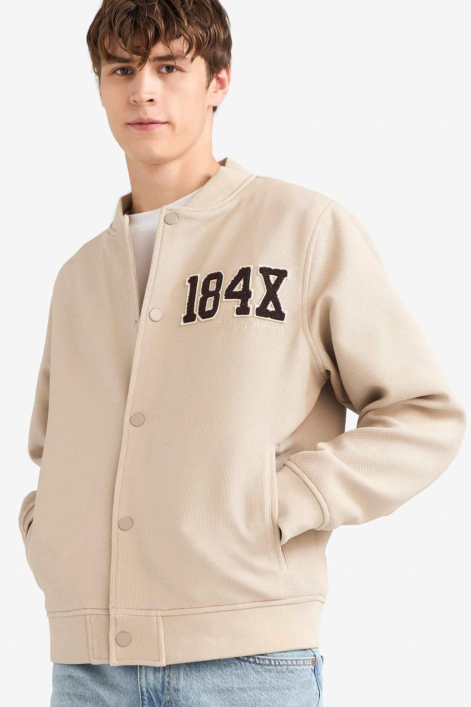 Куртка-бомбер с кнопками и воротником-поло