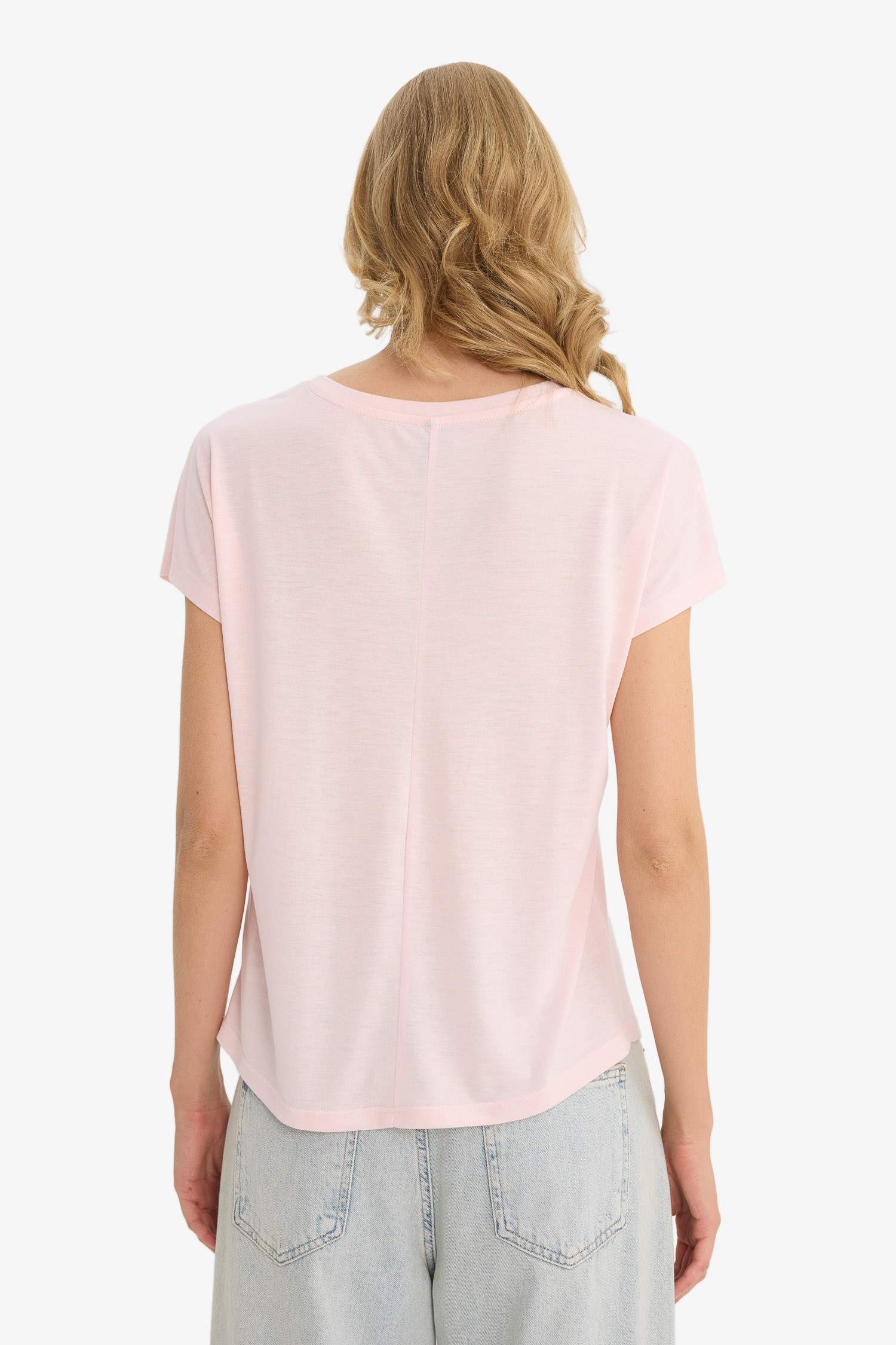 Bisiklet Yaka Çiçekli Kısa Kollu Tişört