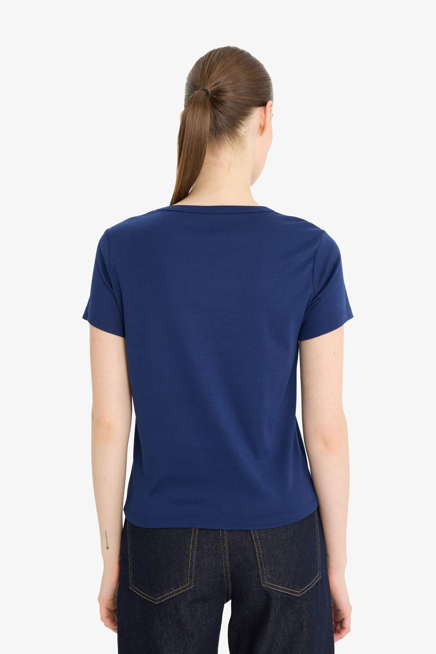 Regular Fit Crew Neck Printed Ribbon T-Shirt