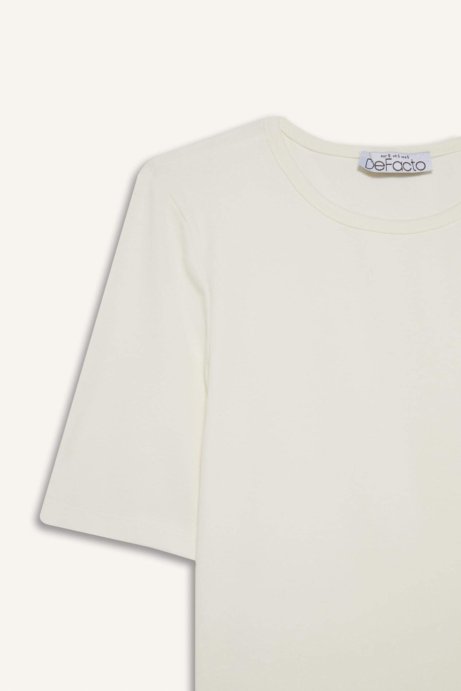 Fitted Bisiklet Yaka Basic Düz Ribana Kısa Kollu Beyaz Tişört