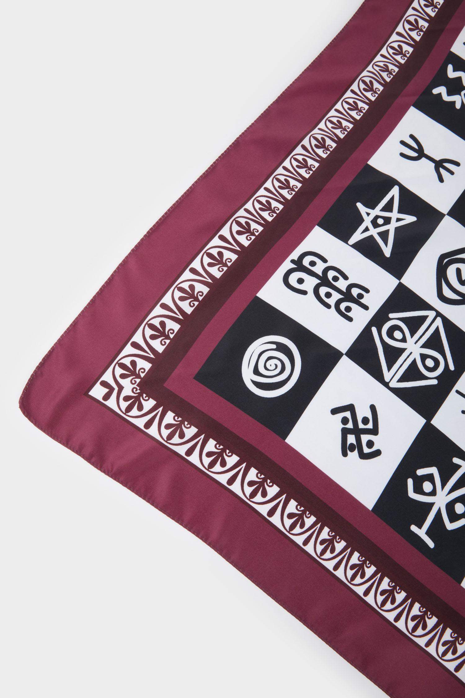 Kadın Göbeklitepe Temalı Fular