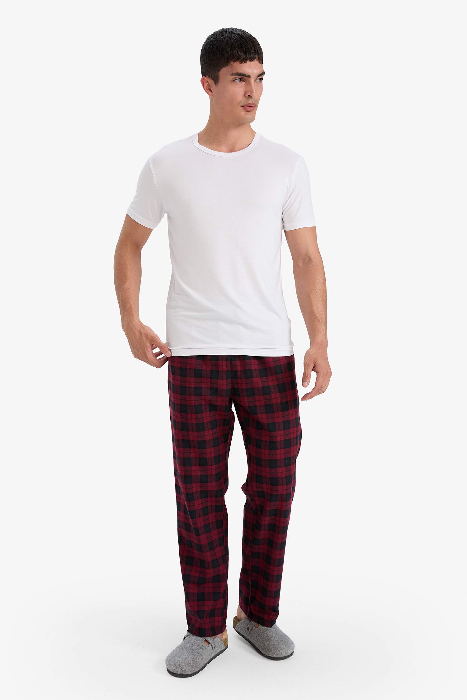 بنطلون فلانيل قصة عادية بجيب