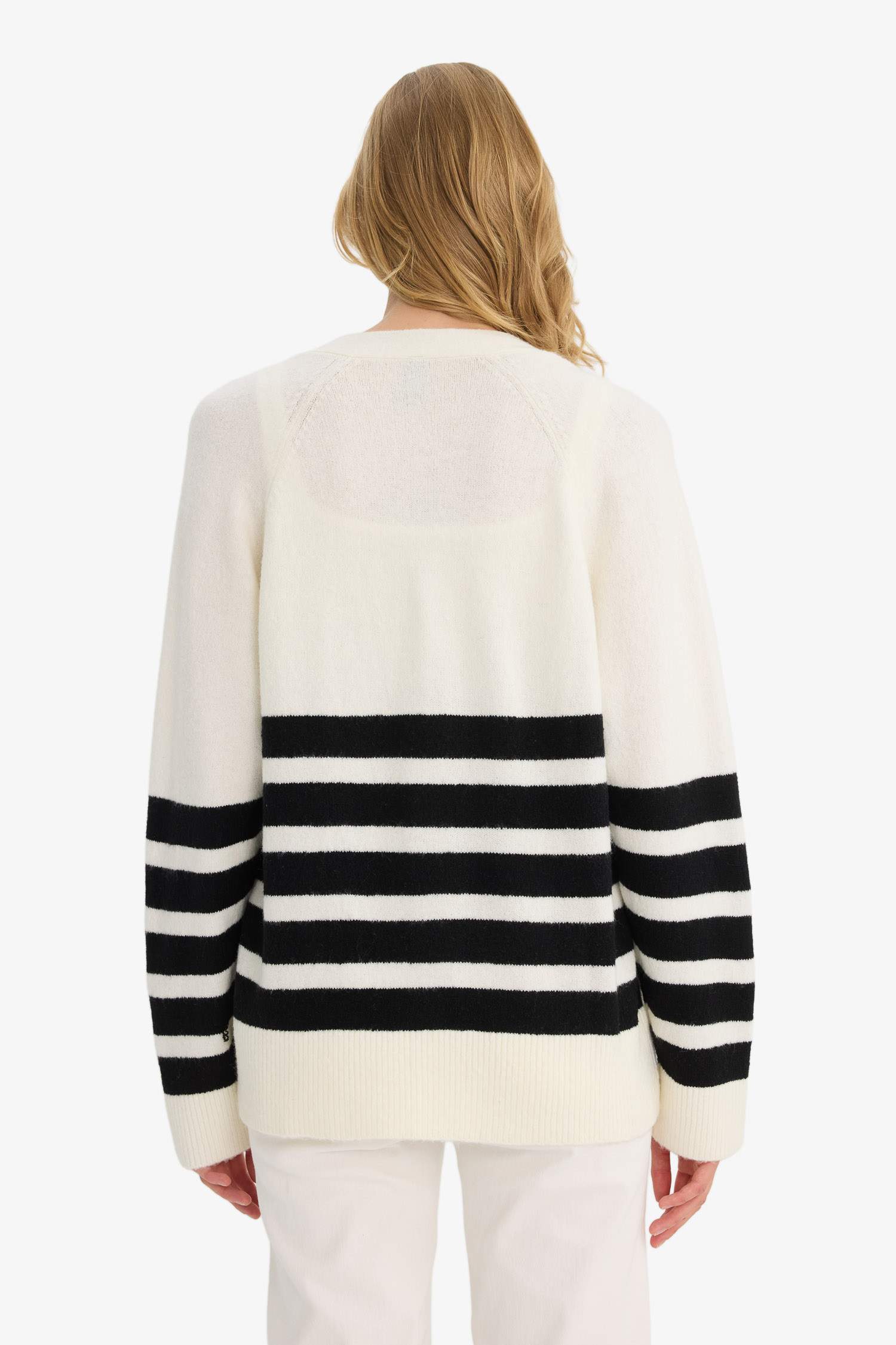 Oversize Fit V-Neck Knitwear Cardigan