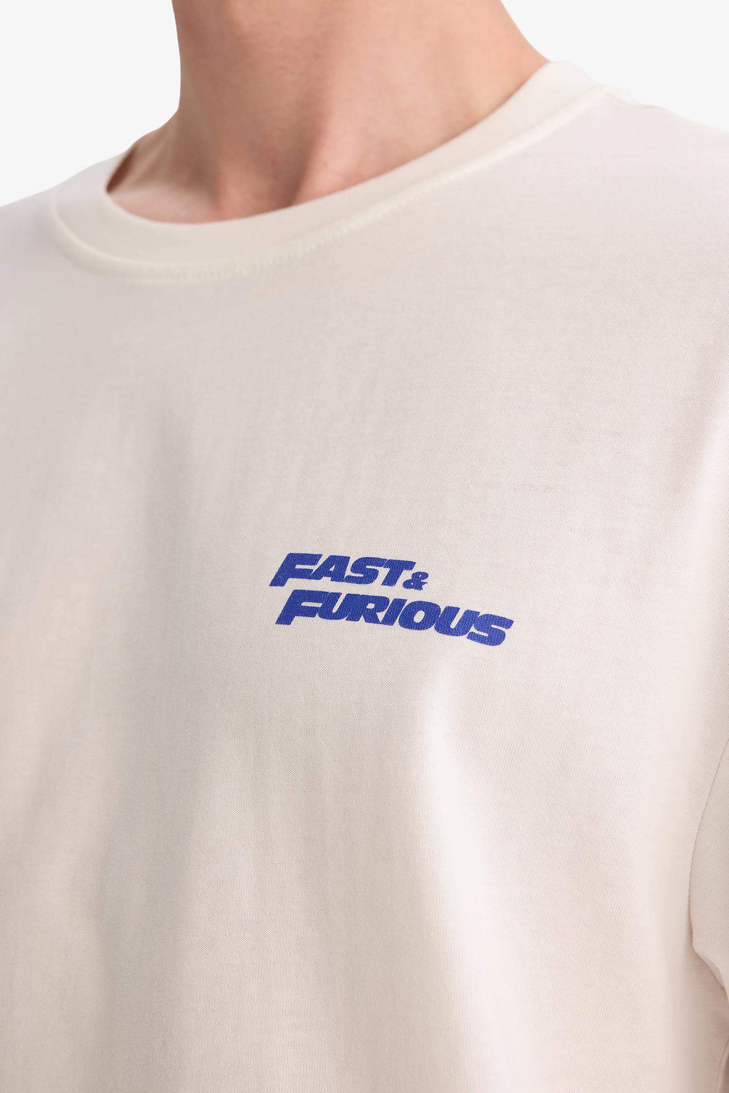 Fast & Furious Boxy Fit Bisiklet Yaka Sırt Baskılı Kısa Kollu Tişört