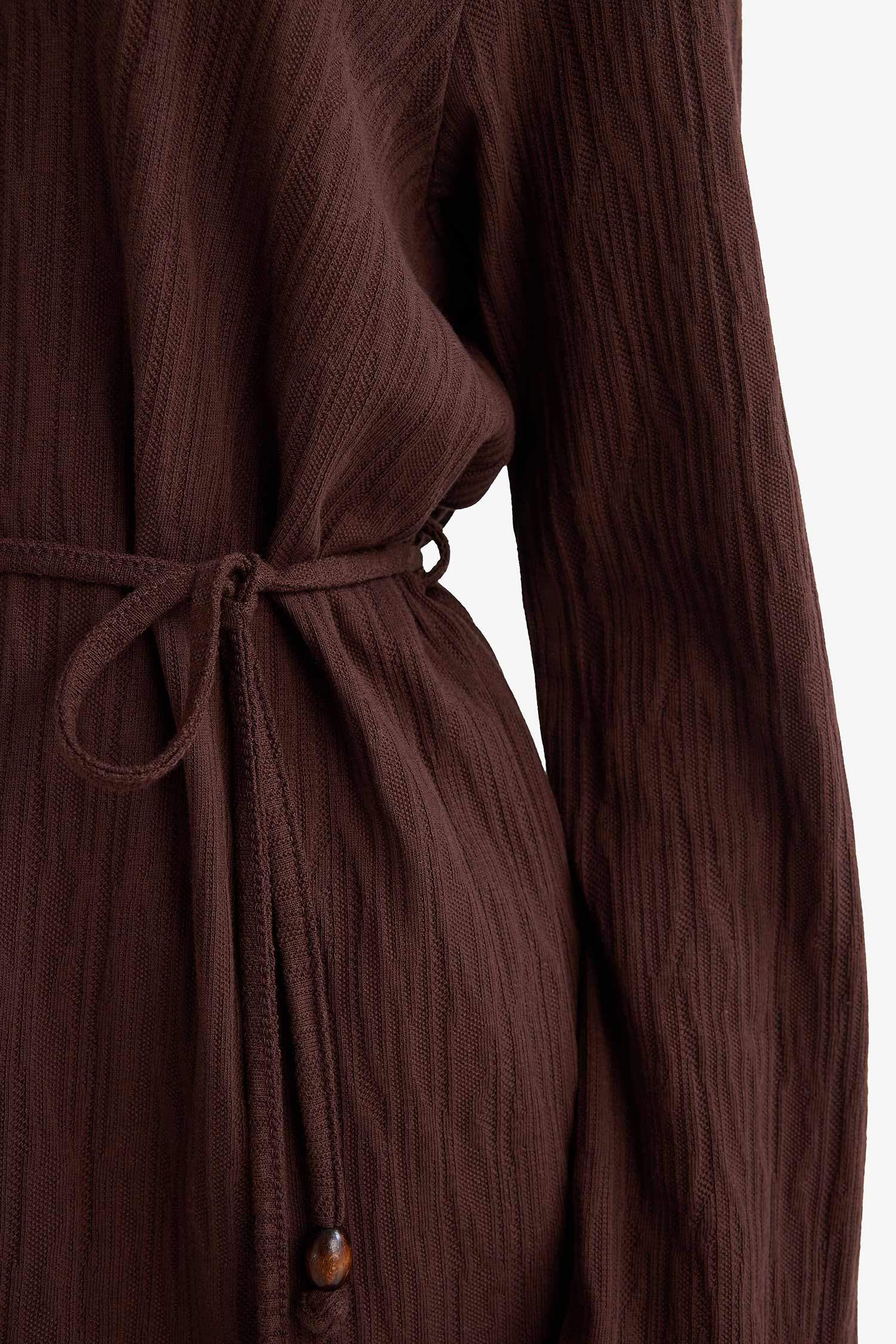 Tunique à manches longues col rond à nouer Coupe régulière