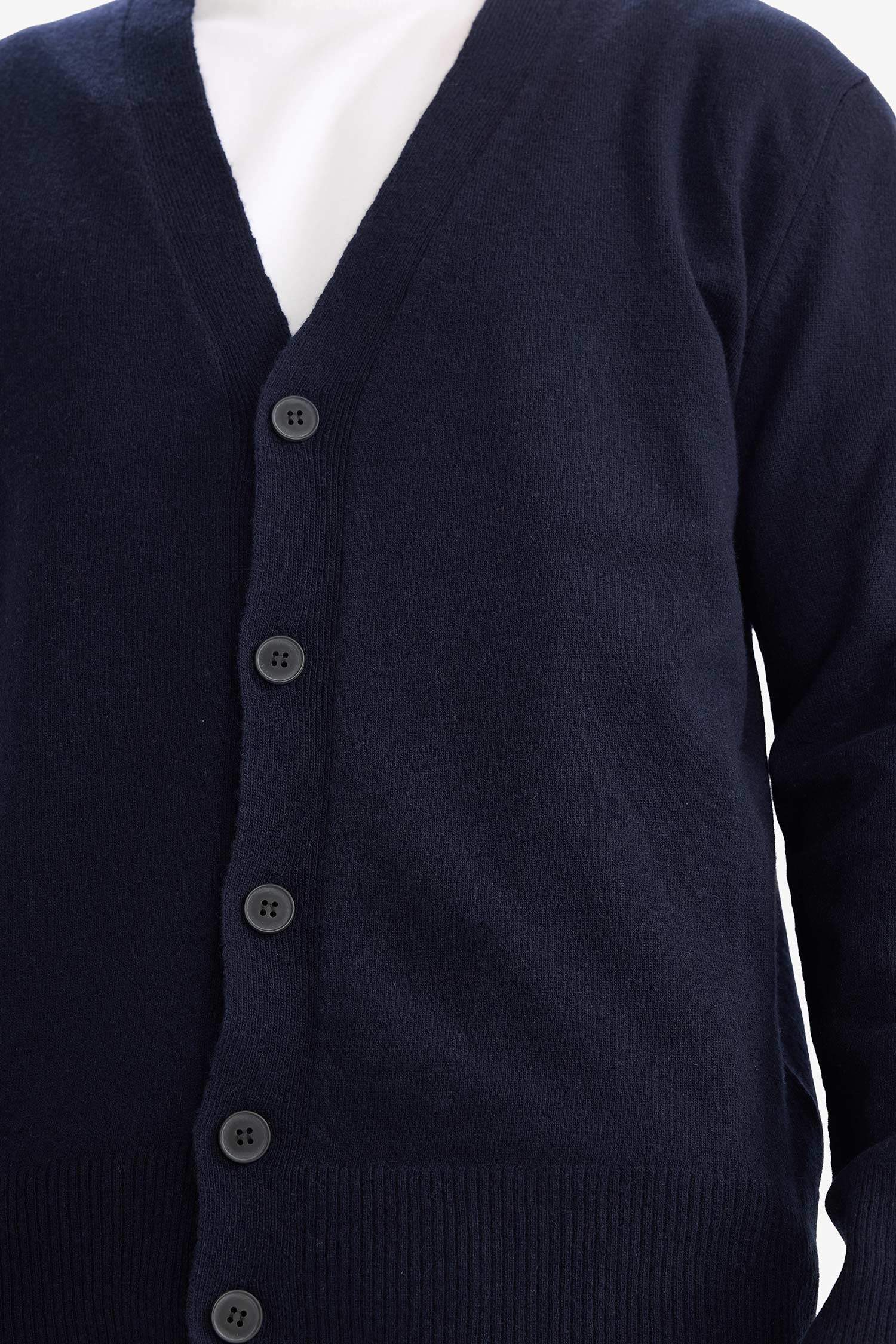 Relax Fit V-Neck Knitwear Cardigan