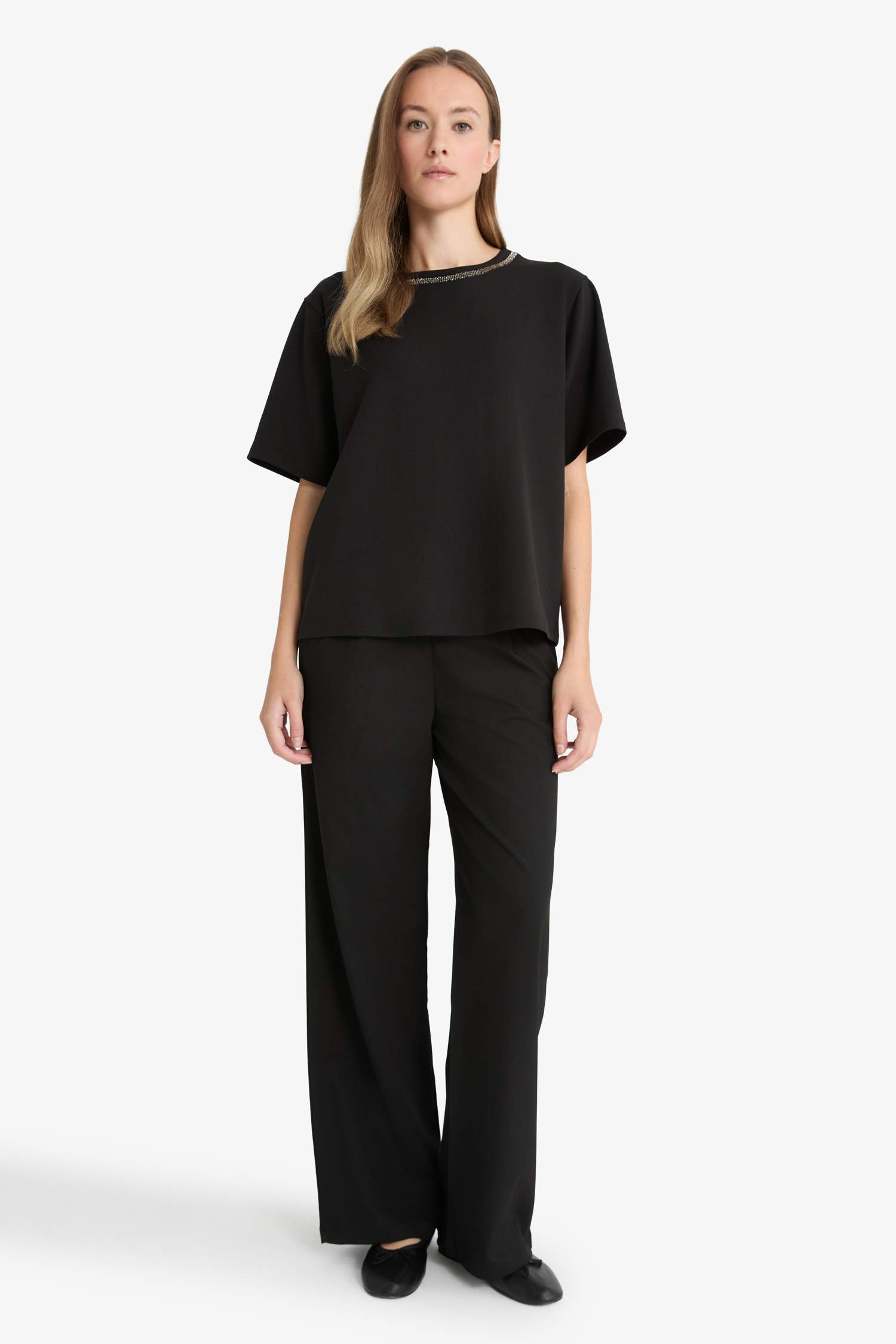 Straight Fit Wide Leg Trousers