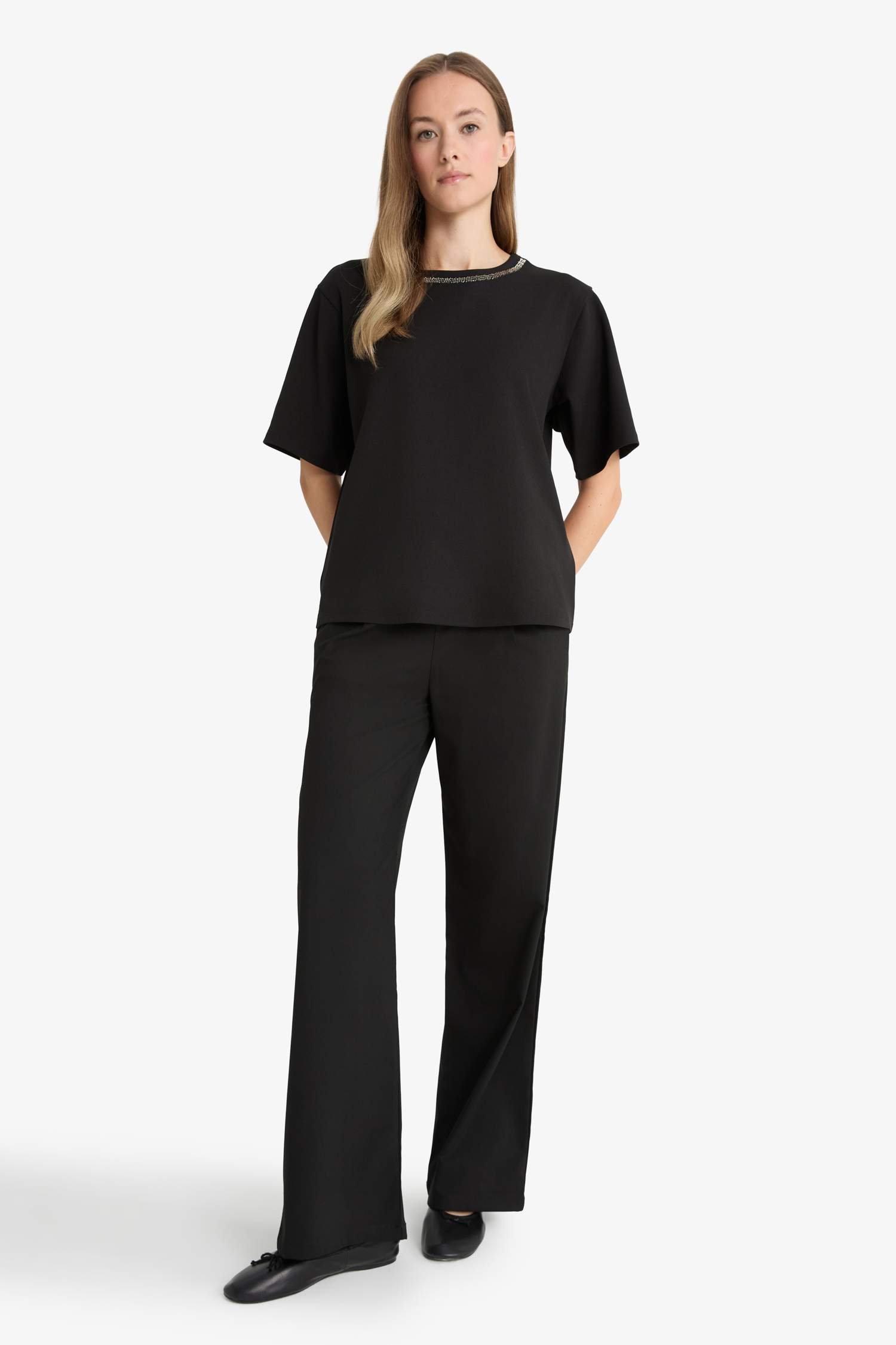 Straight Fit Wide Leg Trousers