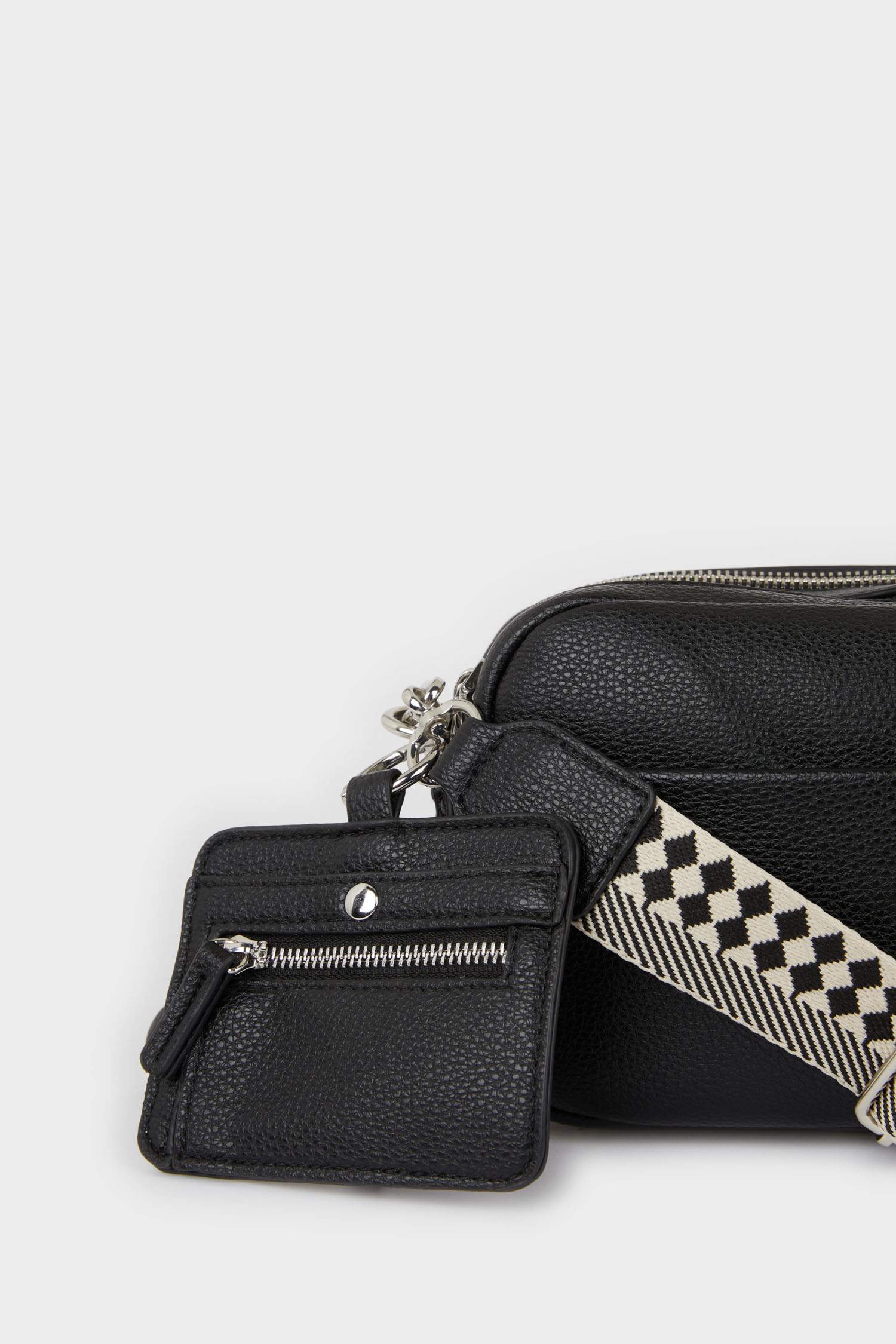 Kadın Suni Deri Çapraz Çanta