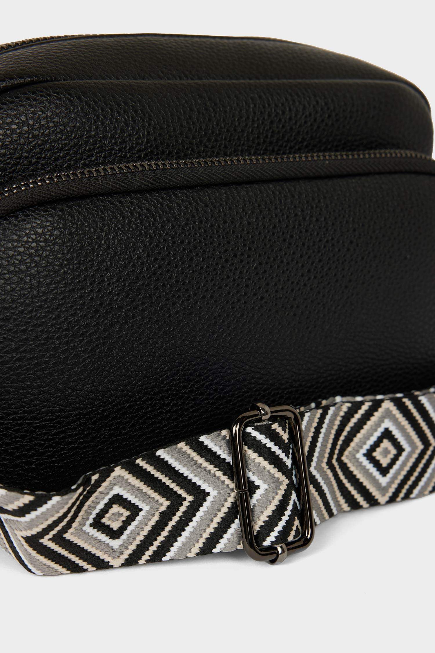 Kadın Suni Deri Çapraz Çanta