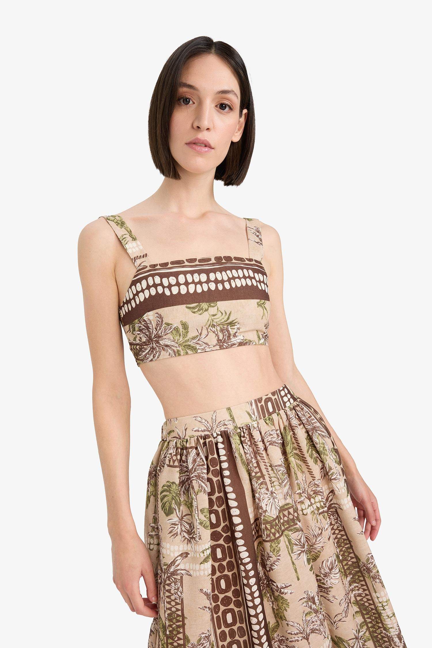 Regular Fit Desenli Crop Askılı Plaj Üstü-Fall in Love