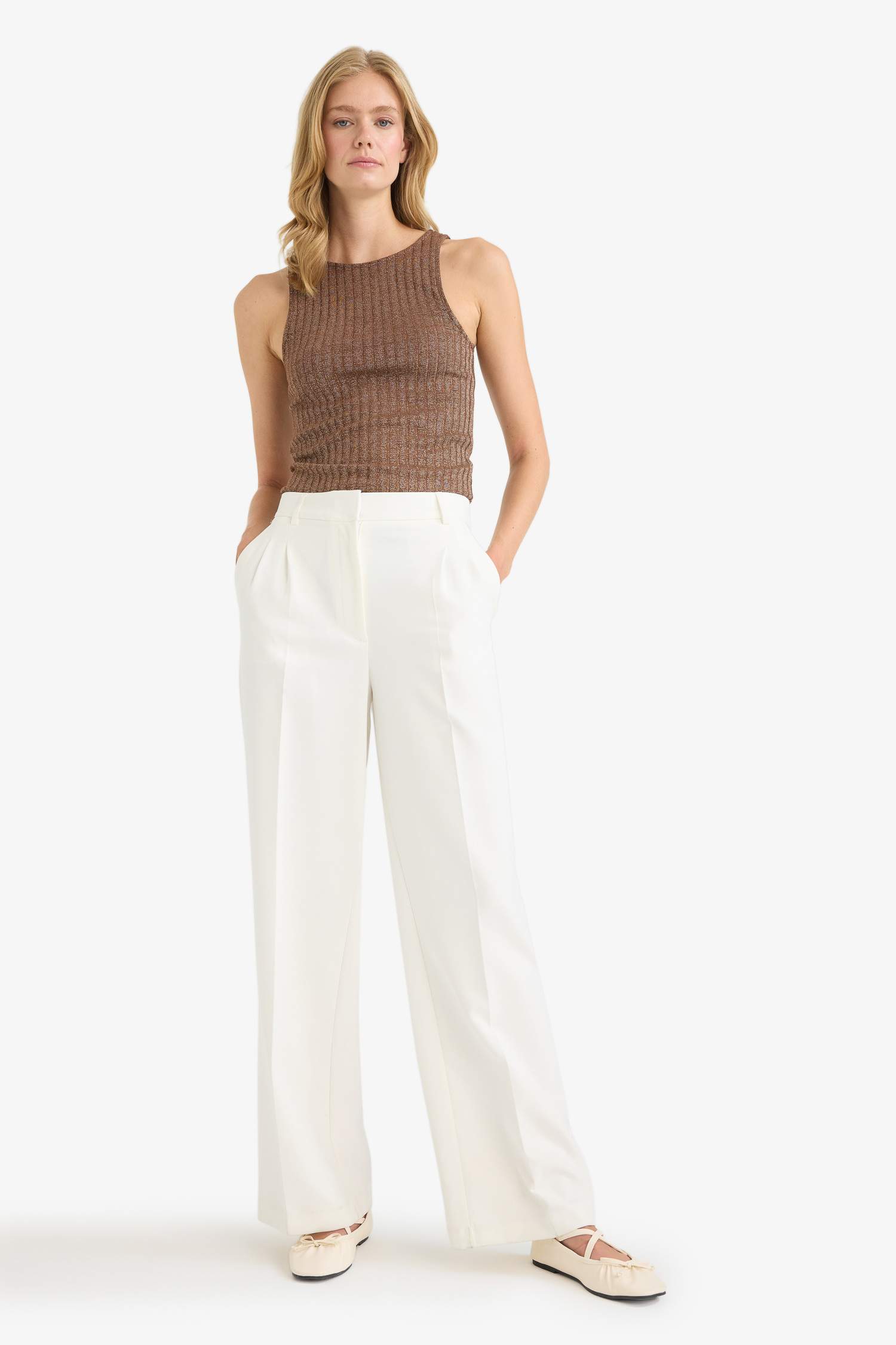 Slim Fit Dar Kesim Bisiklet Yaka Simli Kumaş Atlet