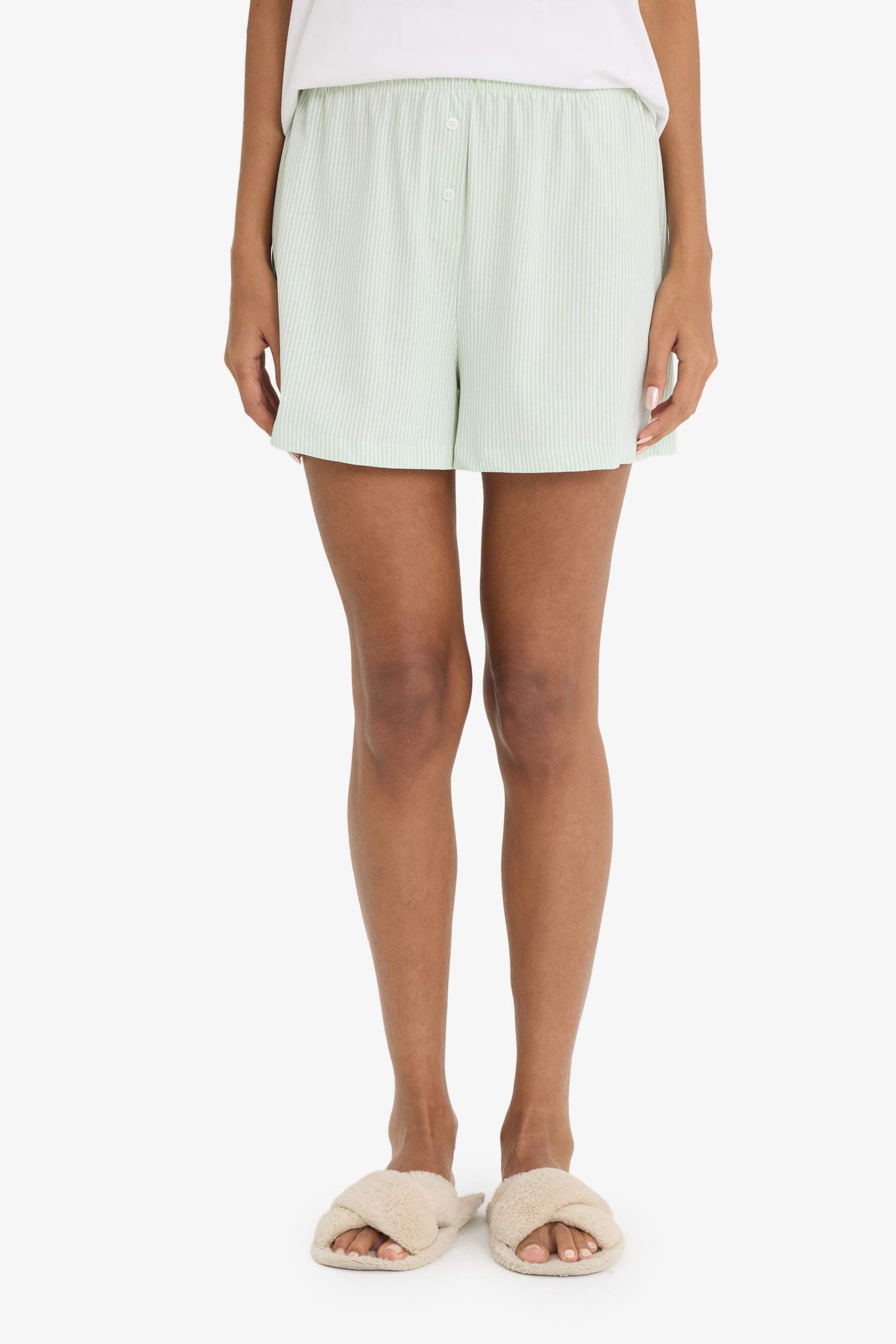 سيت بجامة قصة عادية شورت وتيشيرت - قطعتين