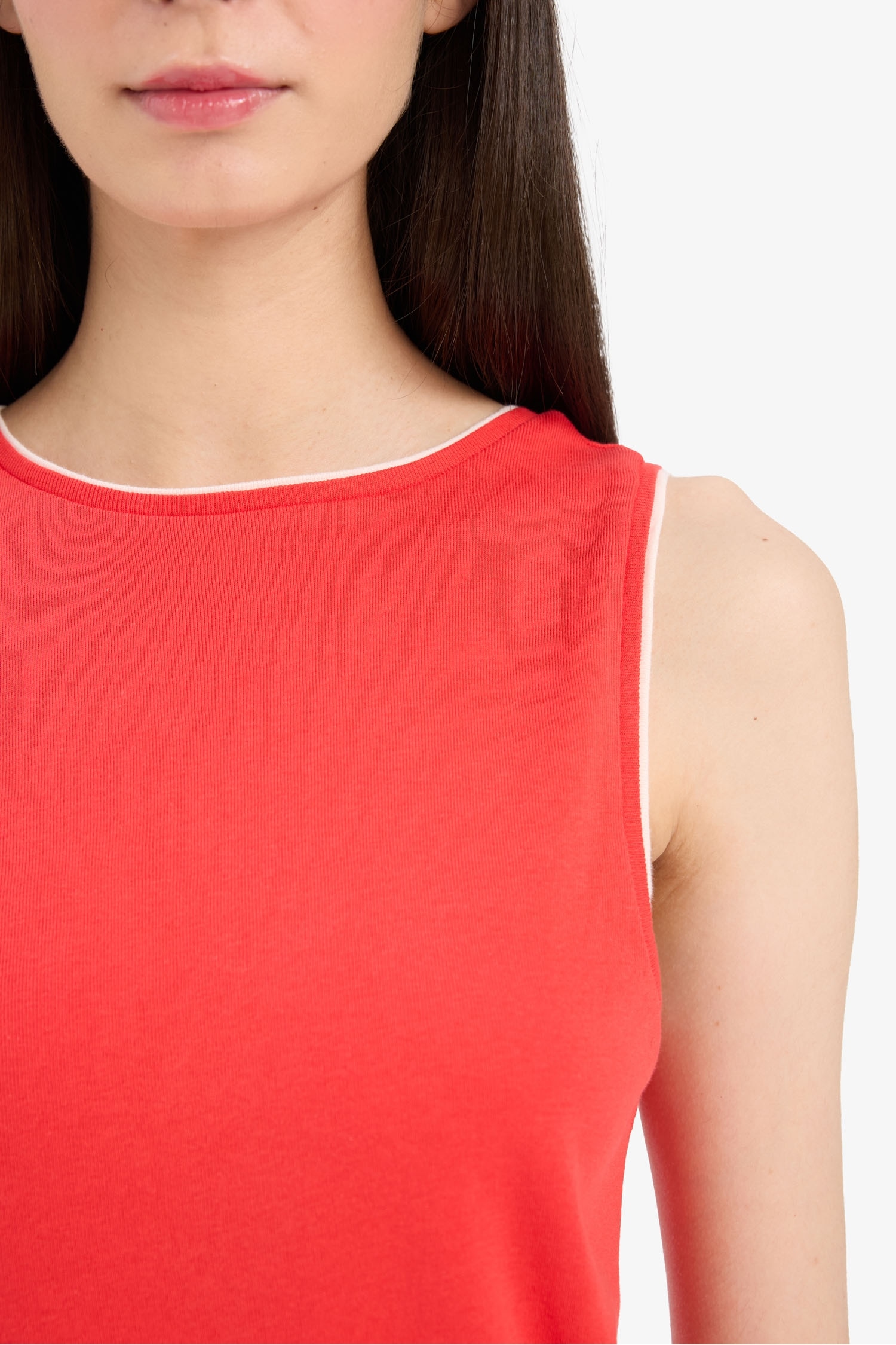 Slim Fit Ribana Crew Neck Sleeveless Tank Top