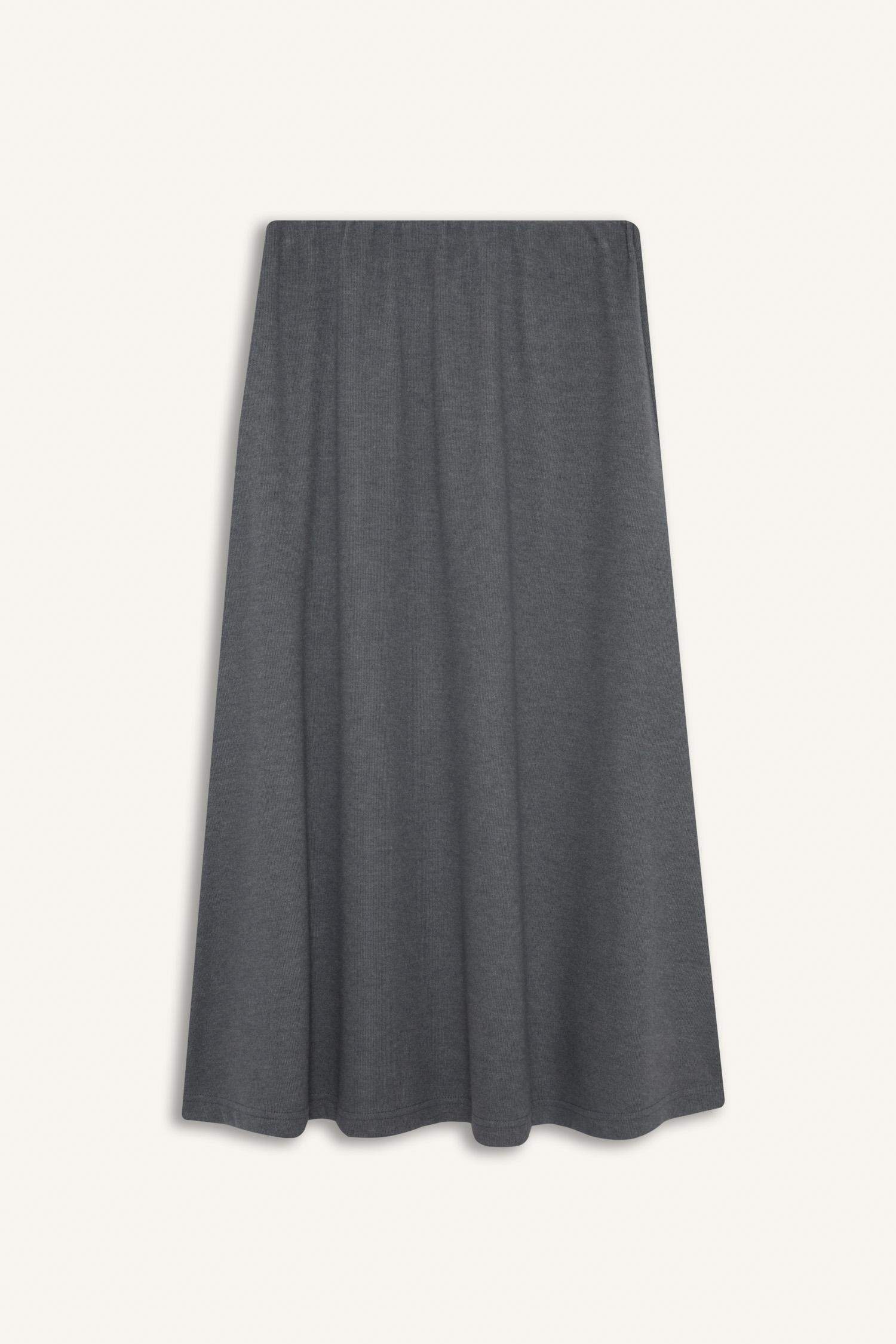 تنورة مضلع بقصة A بخصر عادي