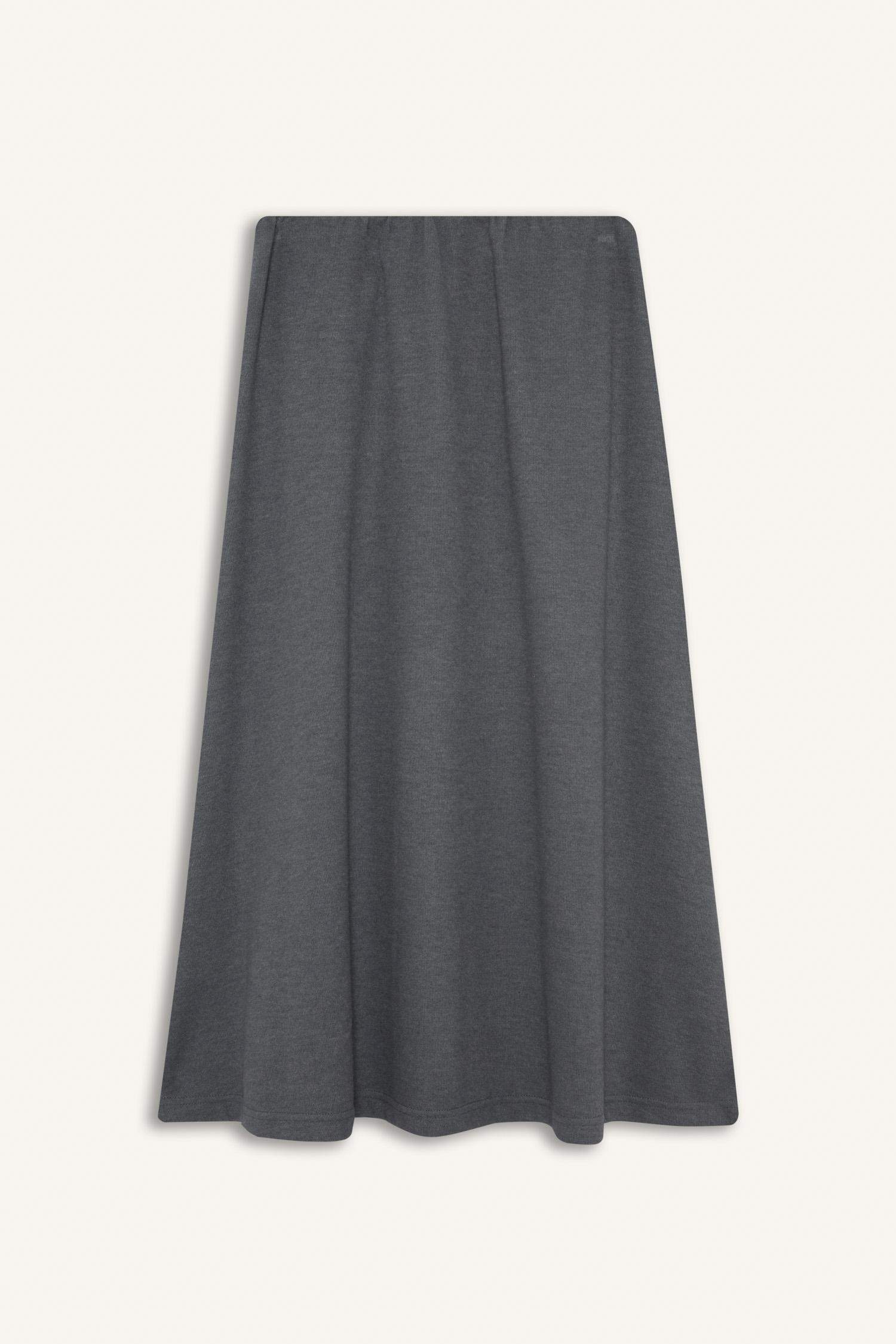 تنورة مضلع بقصة A بخصر عادي