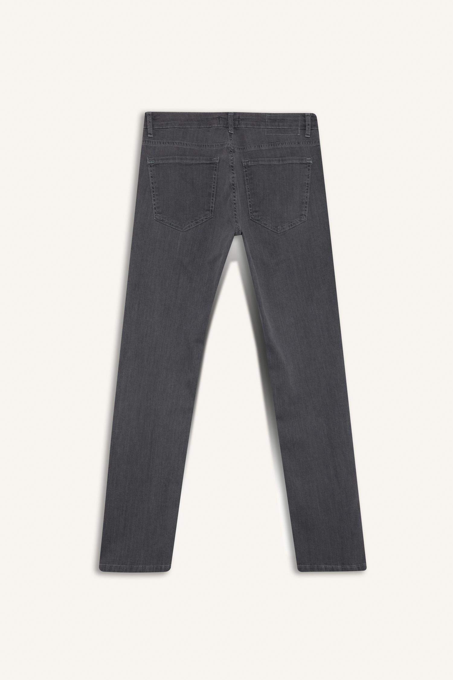 Pantalon Jean Sergio taille normale à jambes droites Coupe régulière