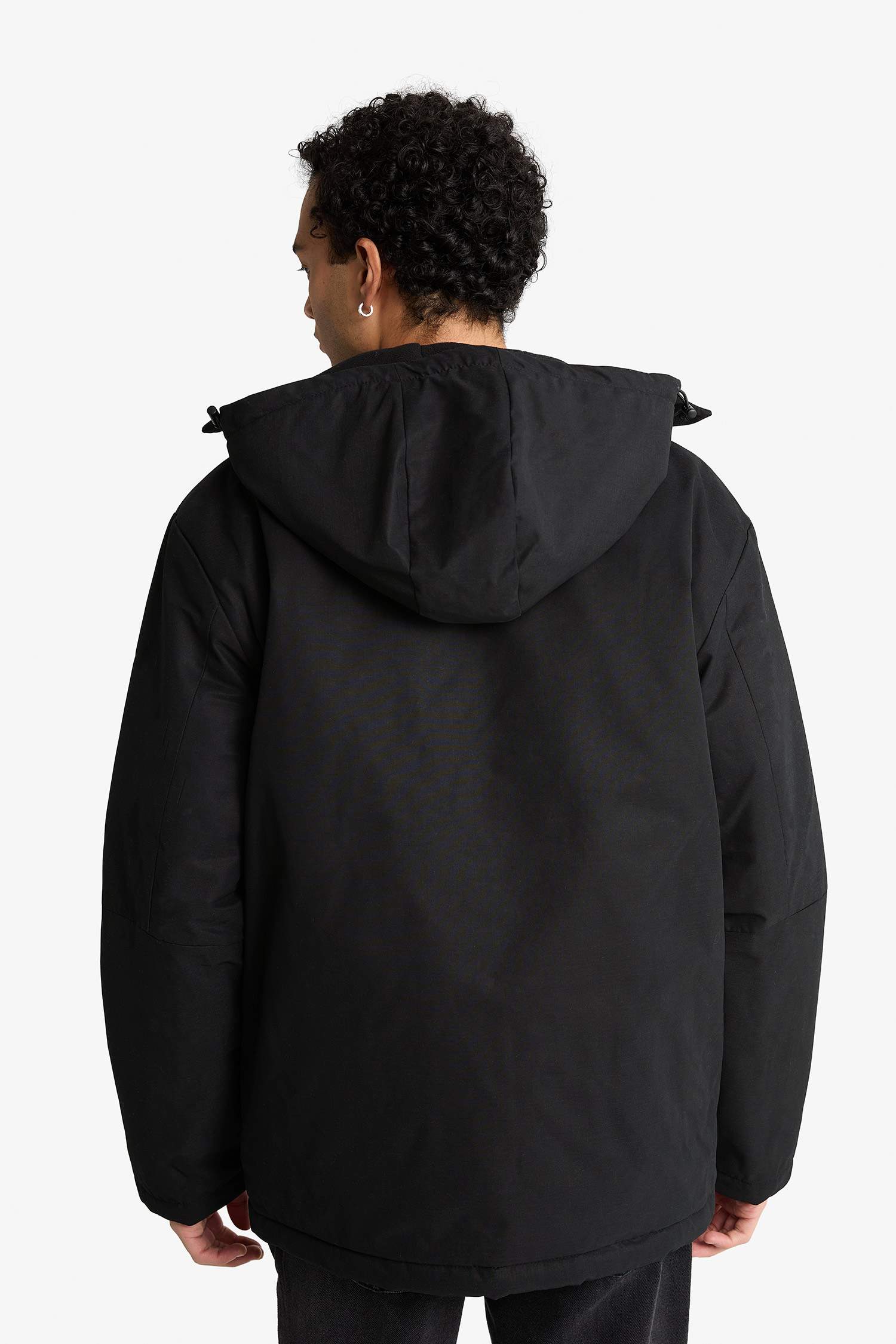 бас киімді Пальто