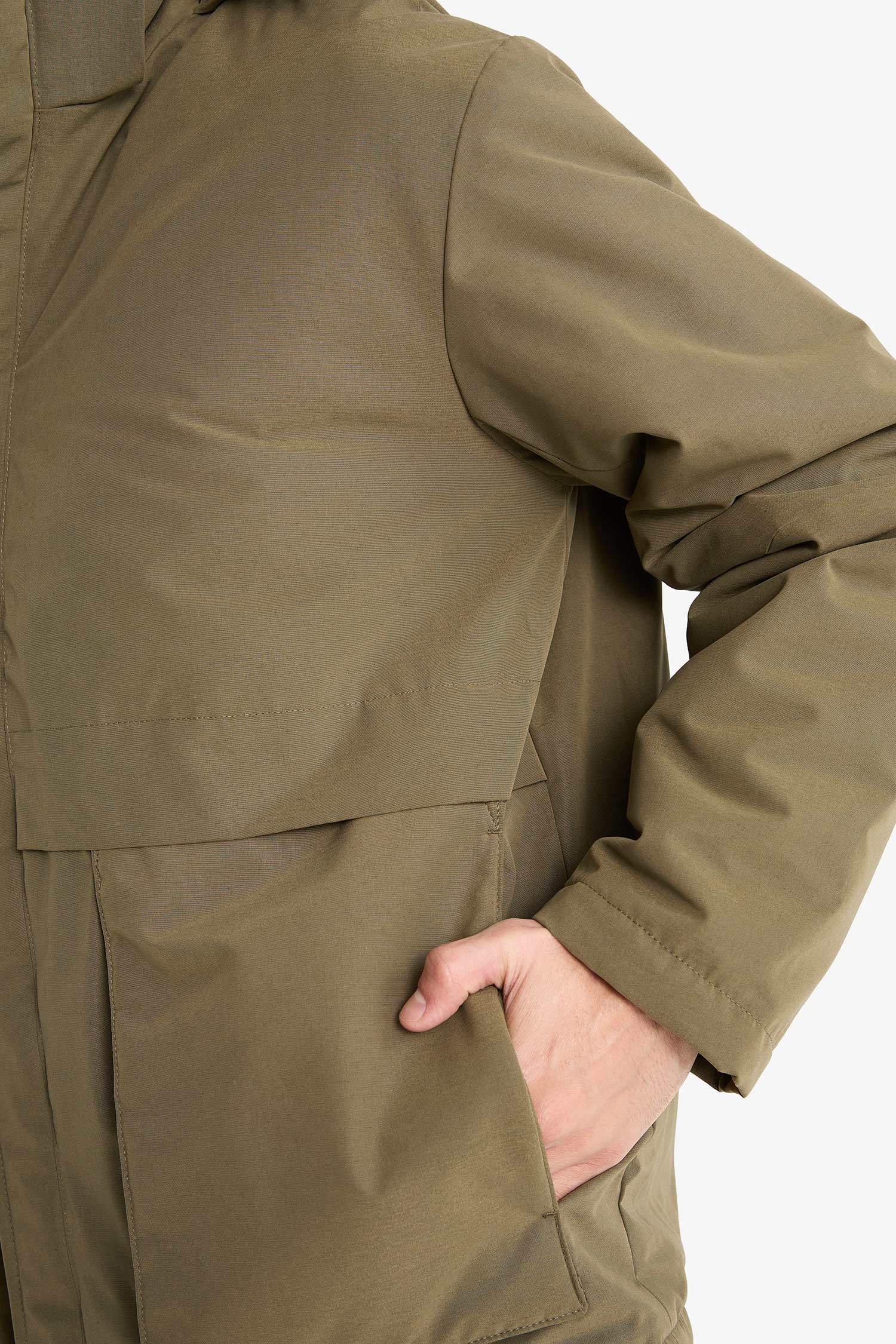 бас киімді Пальто