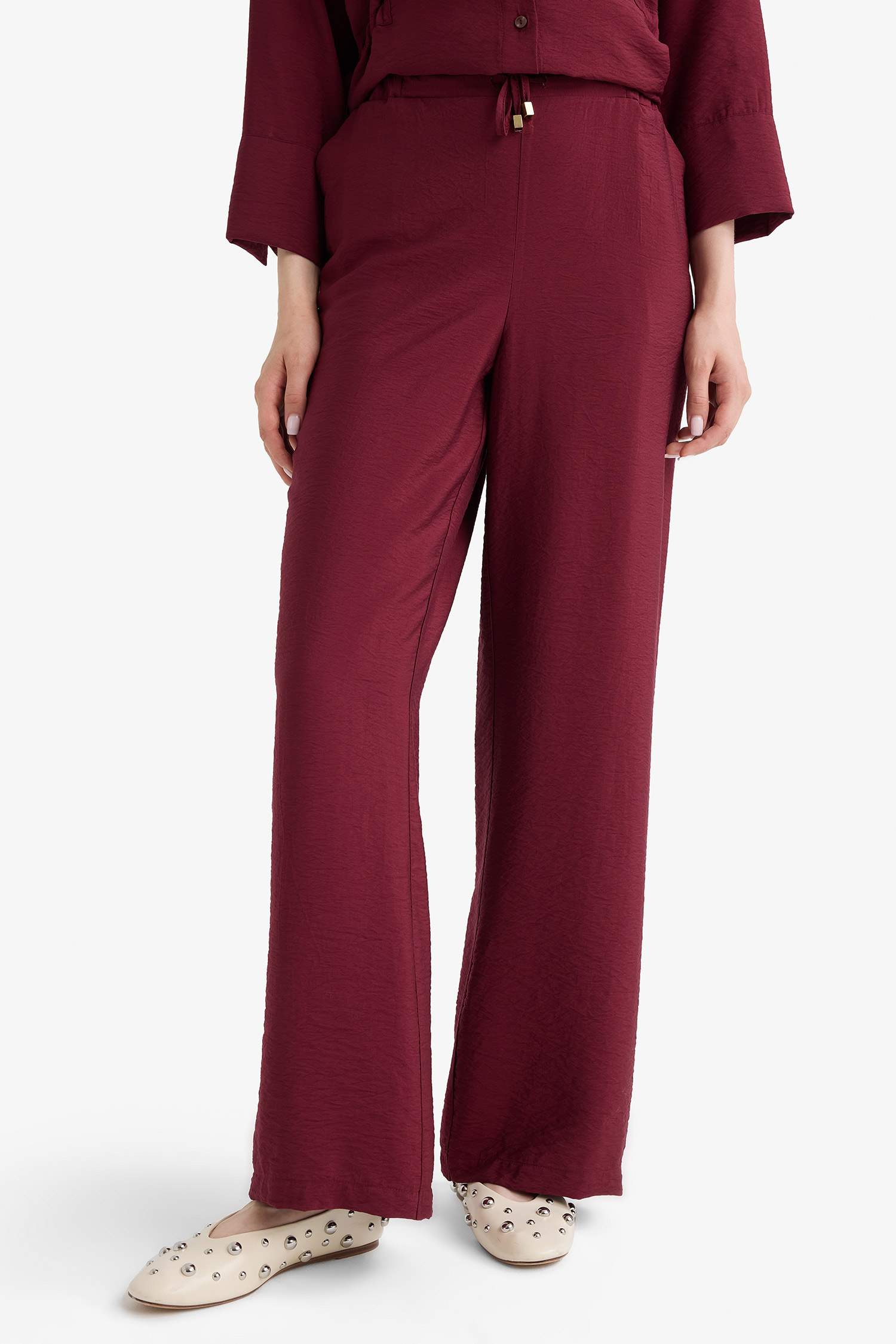 Straight Fit Cep Detaylı Düz Paça Pantolon