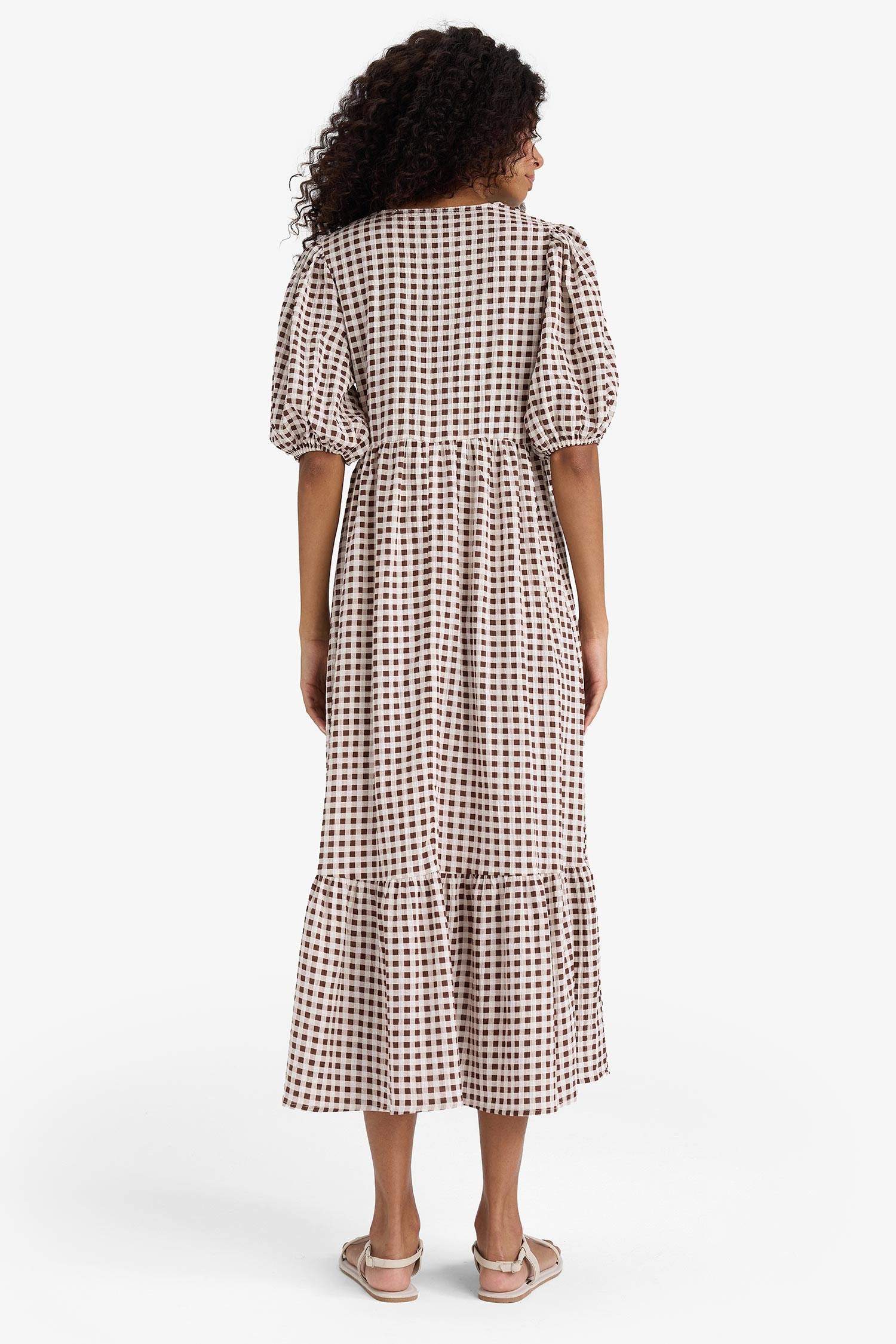 فستان ميدي كاروهات مطبوع بياخة V