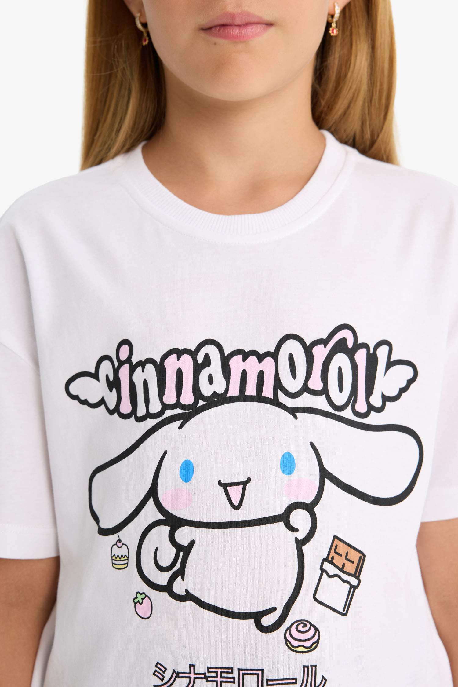 Kız Çocuk Hello Kitty Relax Fit Bisiklet Yaka Kısa Kollu Tişört