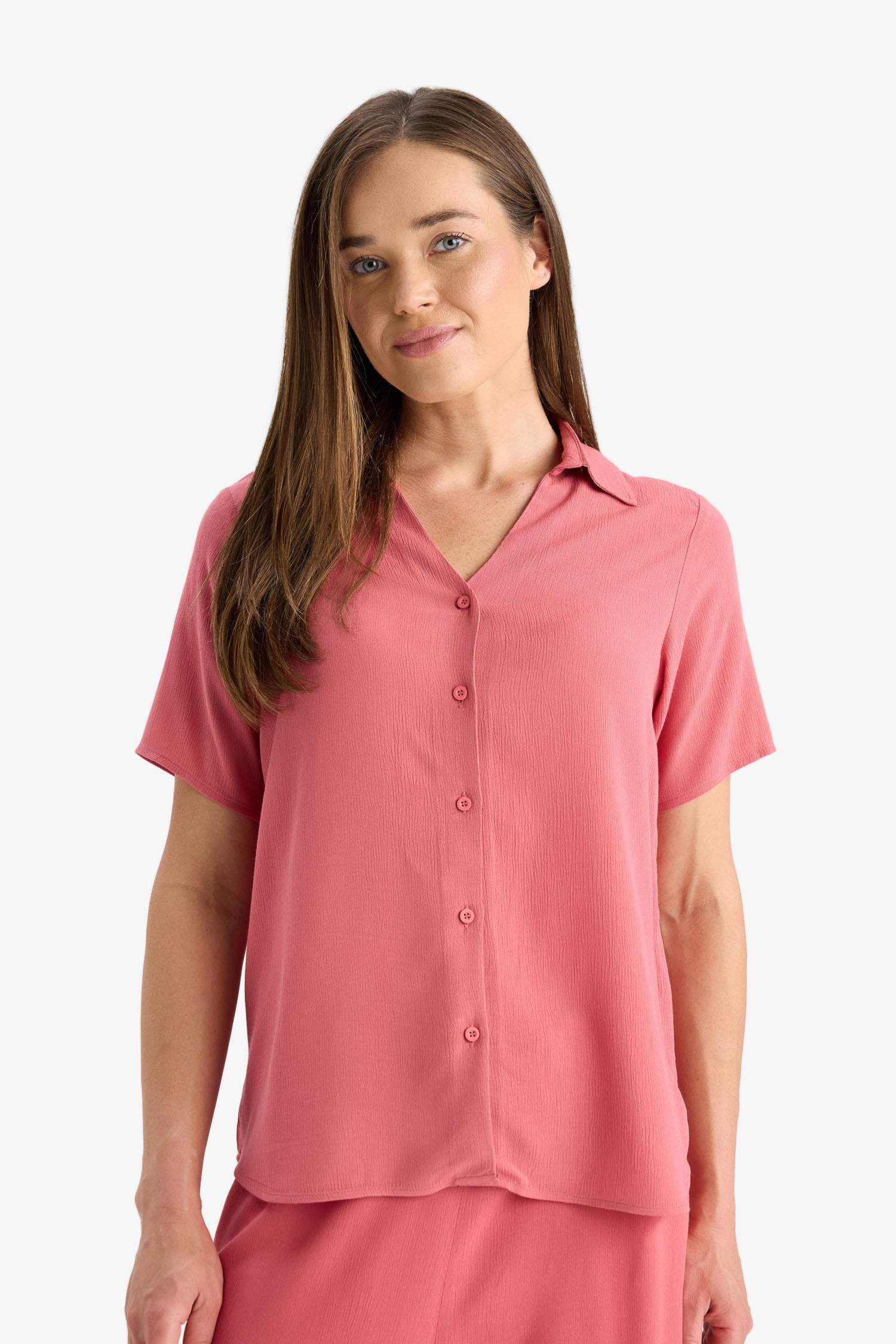 Regular Fit Kaçık Yaka Krinkıl Viskon Kısa Kollu Gömlek