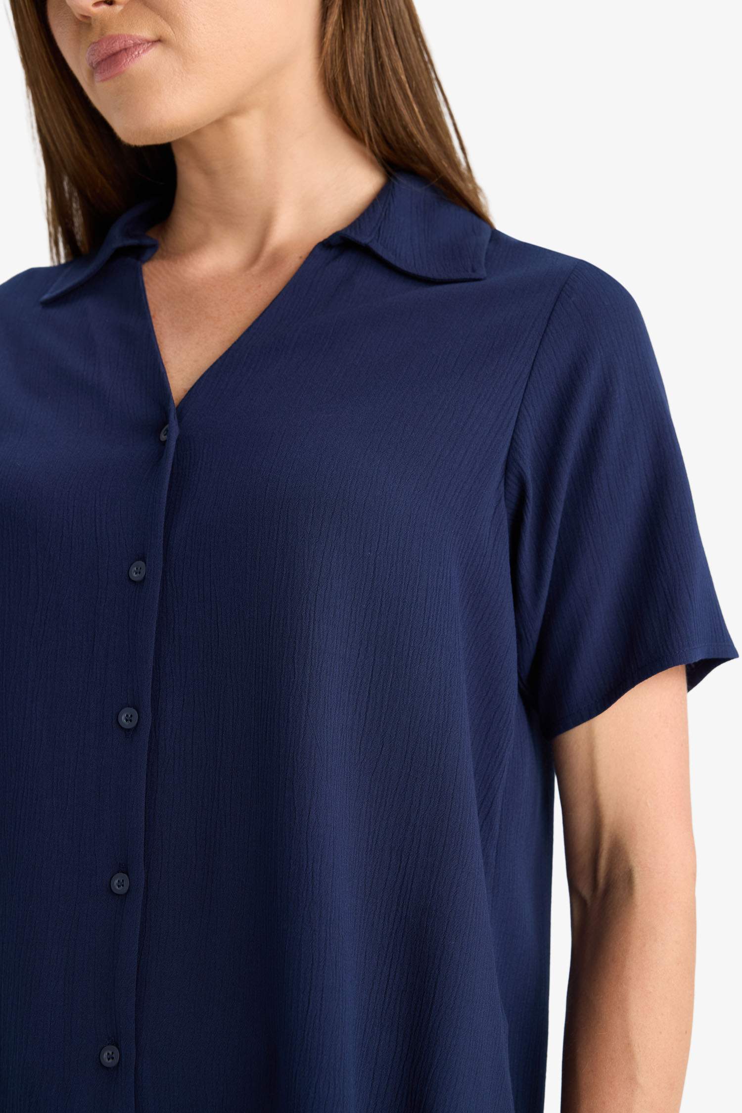 Regular Fit Flap Collar Crinkle Viscose Short Sleeve Shirt
