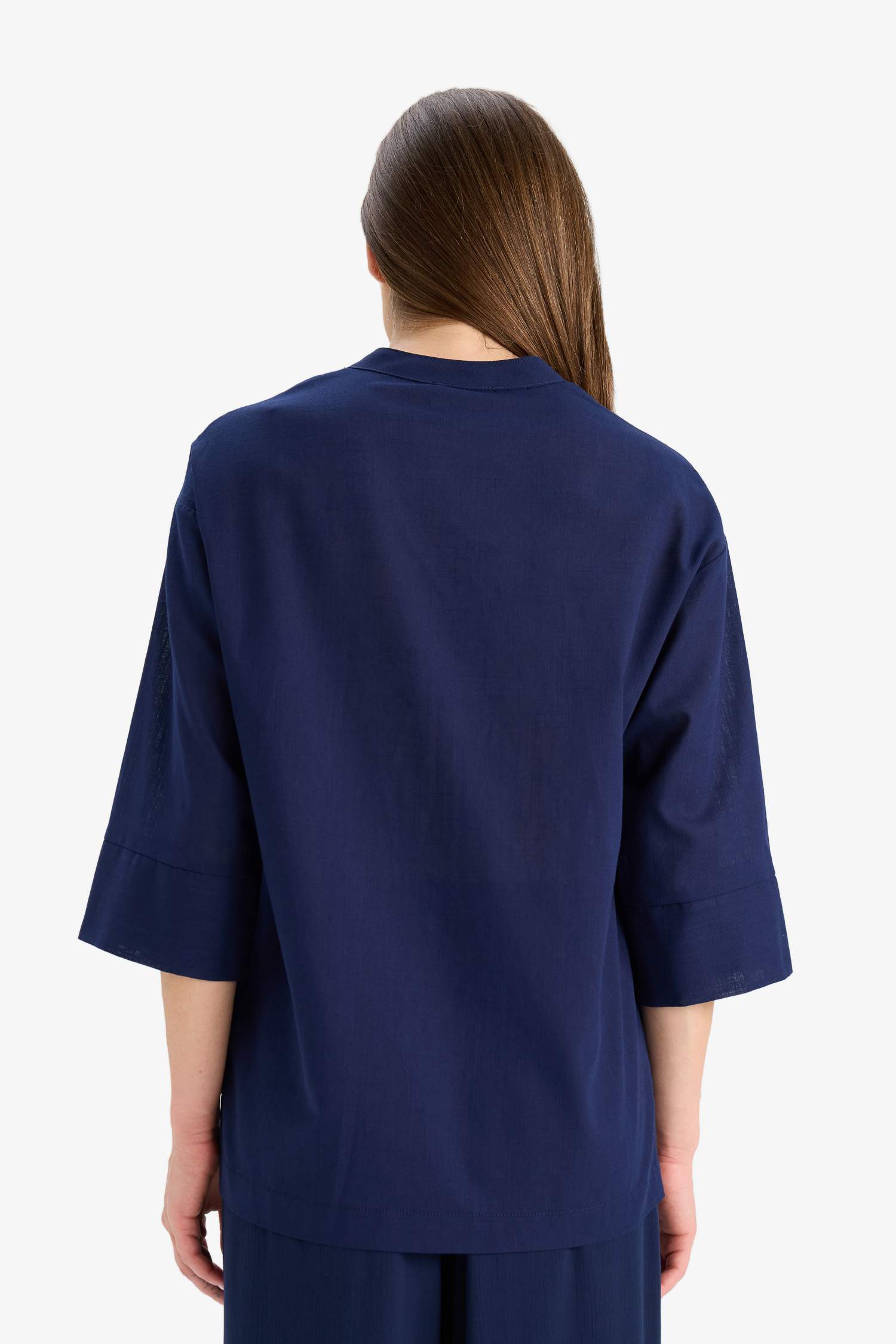 قميص قطن ردن طويل قصة عادية بياخة مستديرة