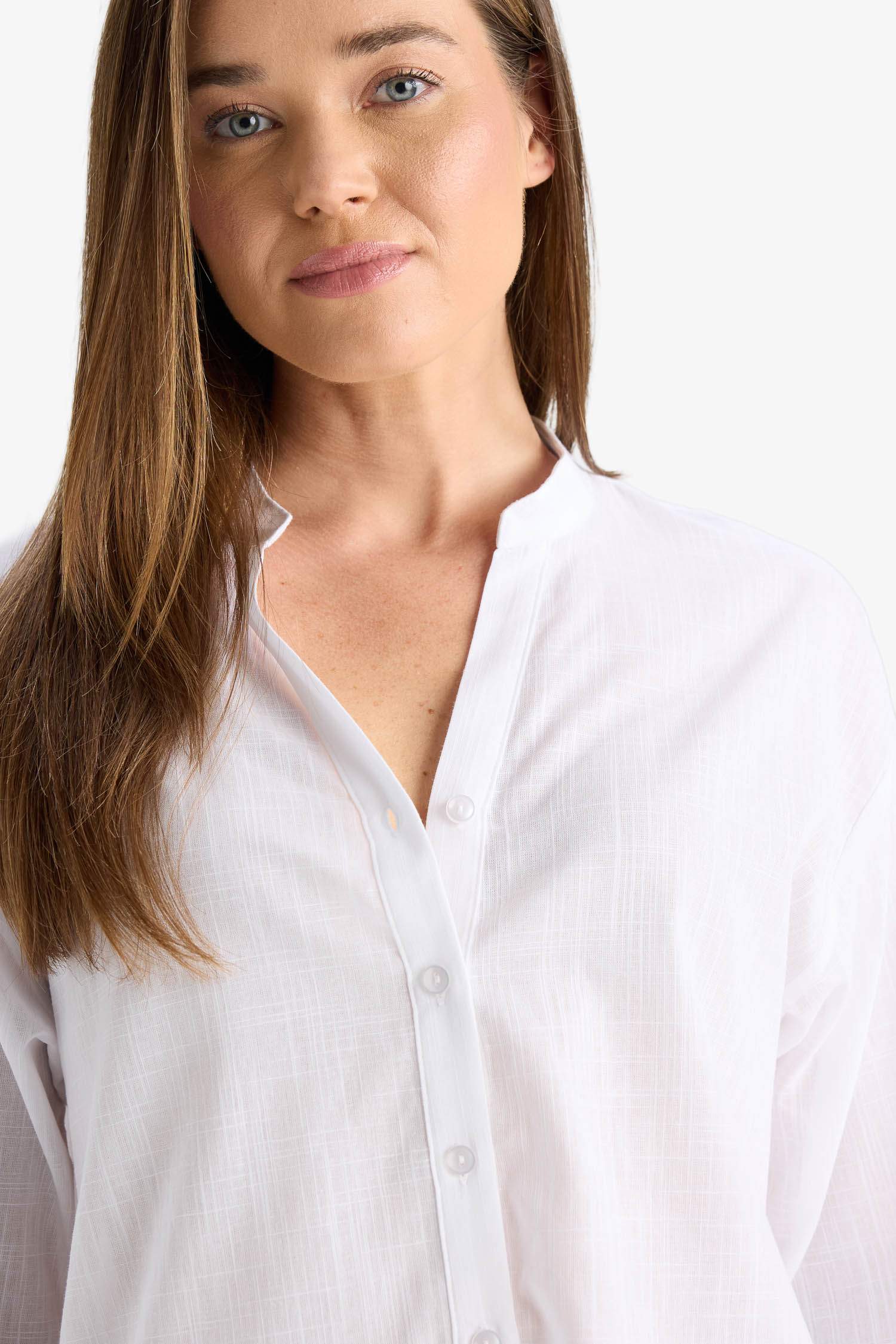 Regular Fit Cotton Half Sleeve White Shirt