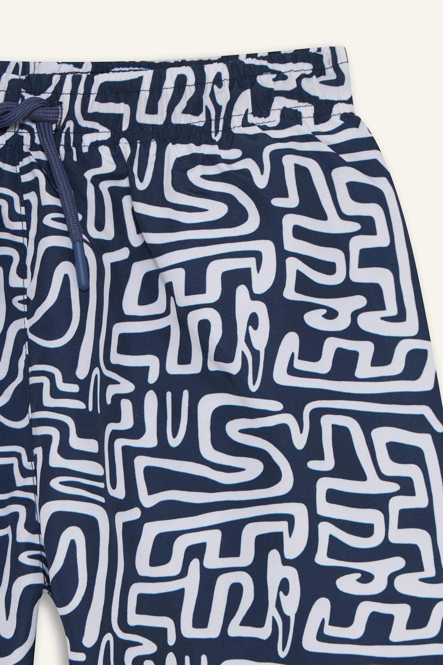 شورت بحر اولادي أبيض كحلي