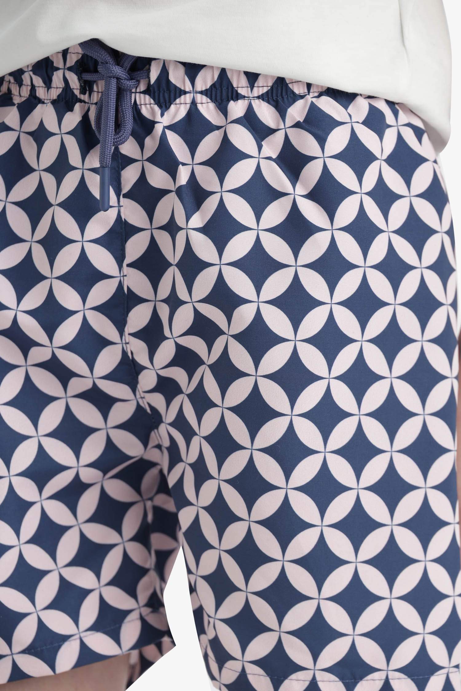 شورت بحر اولادي منقط