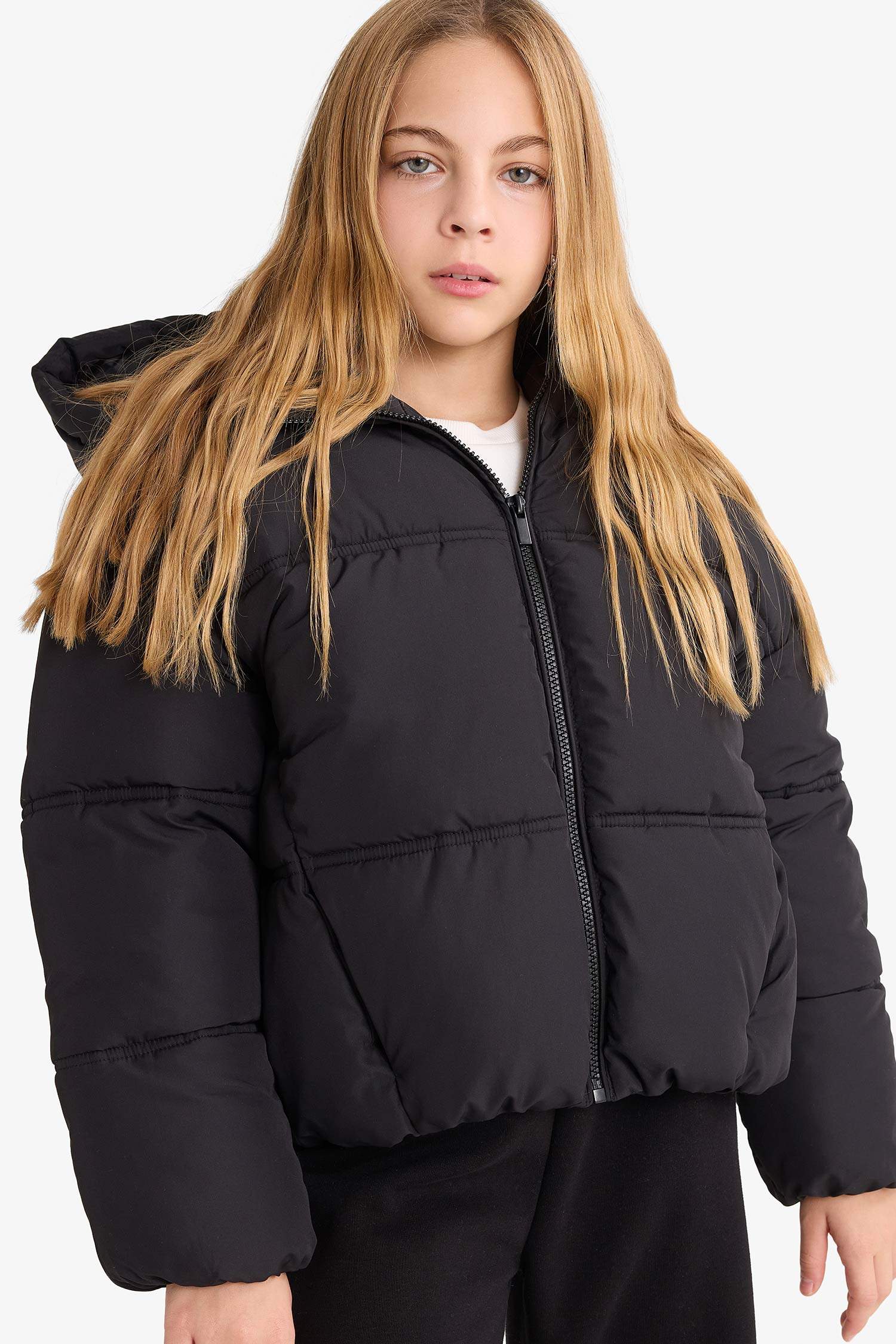 Куртка с капюшоном для девочек