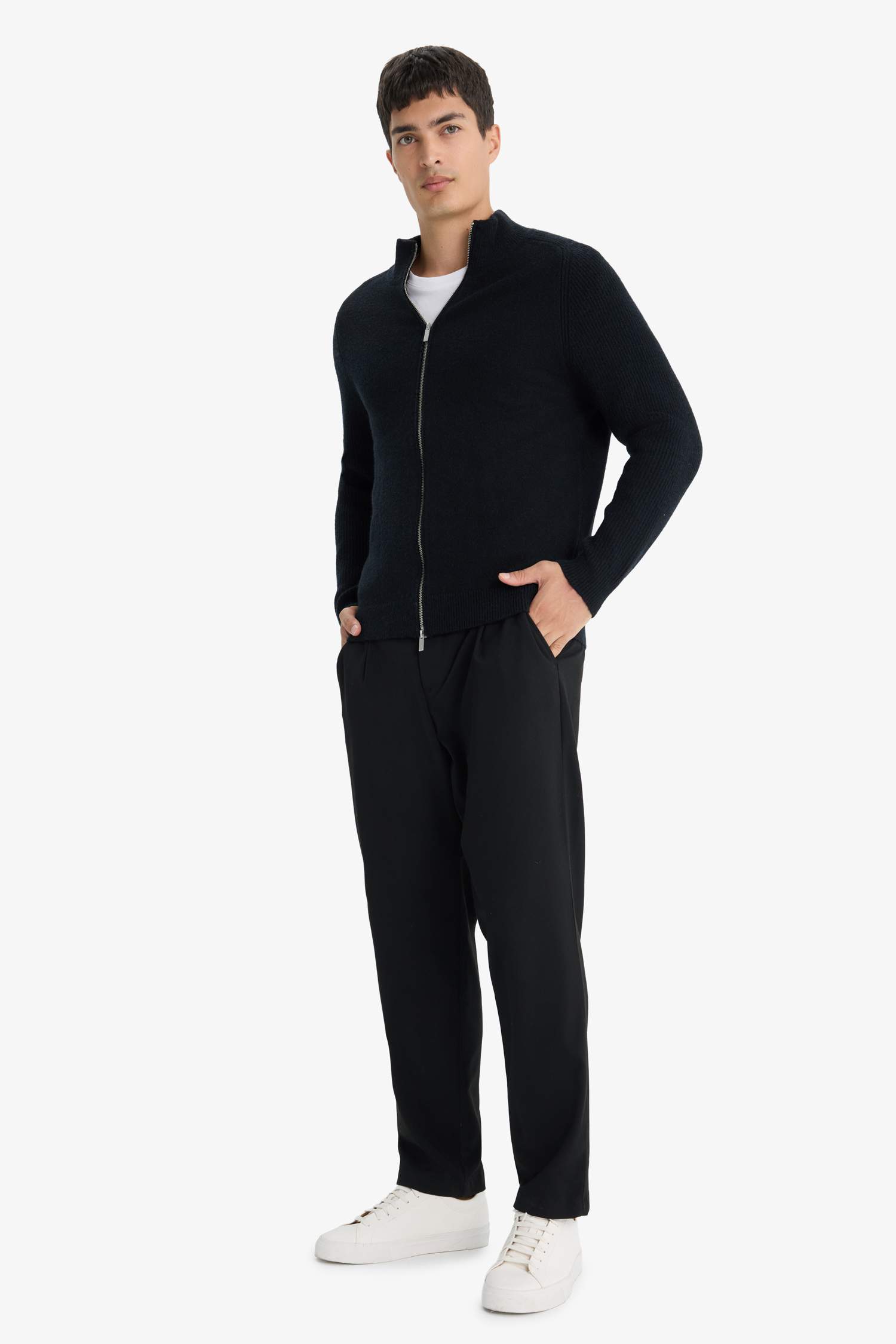 Кардиган стандартного кроя с полуворотником