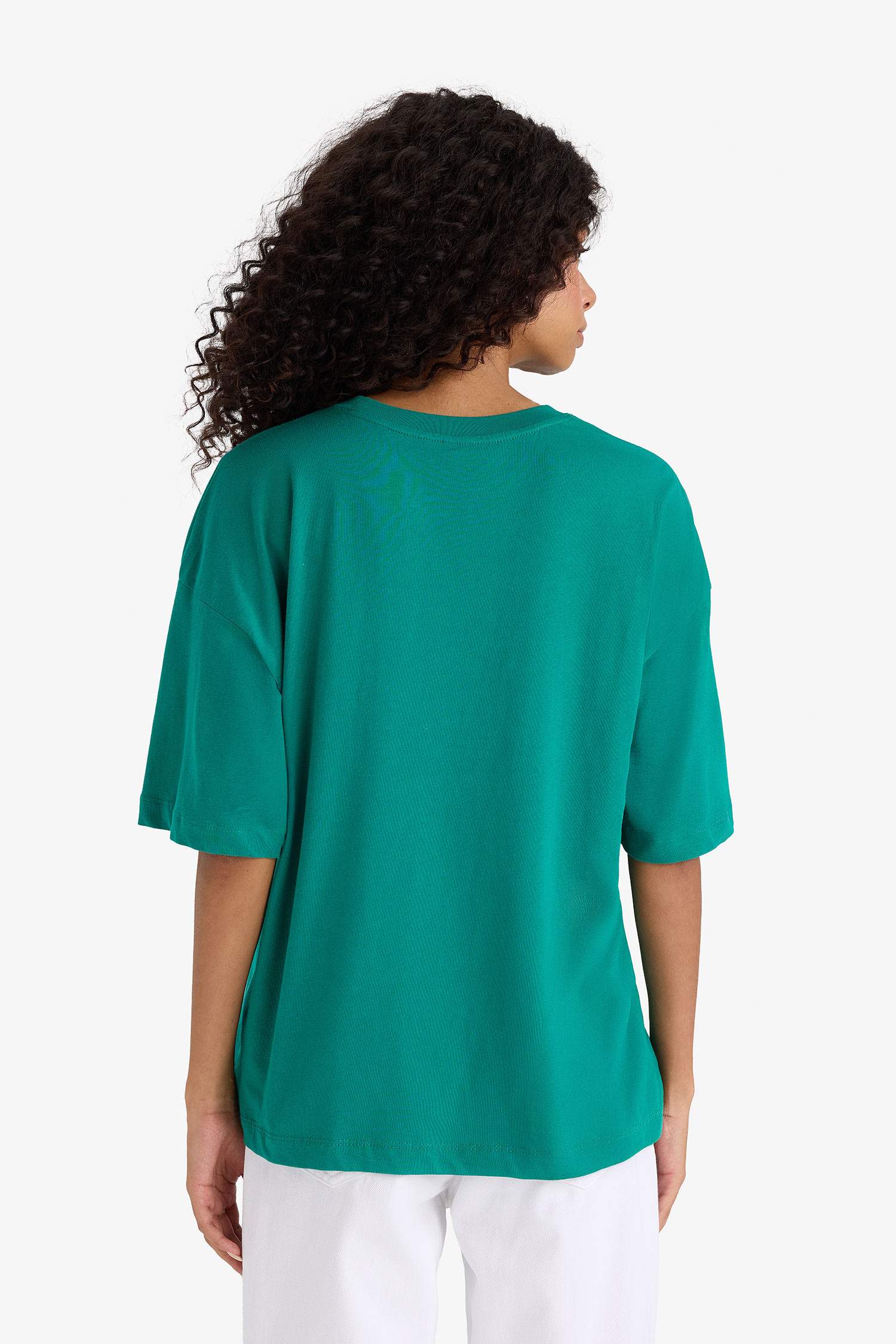 تيشيرت نص ردن ممشط قصة عادية وياخة مستديرة