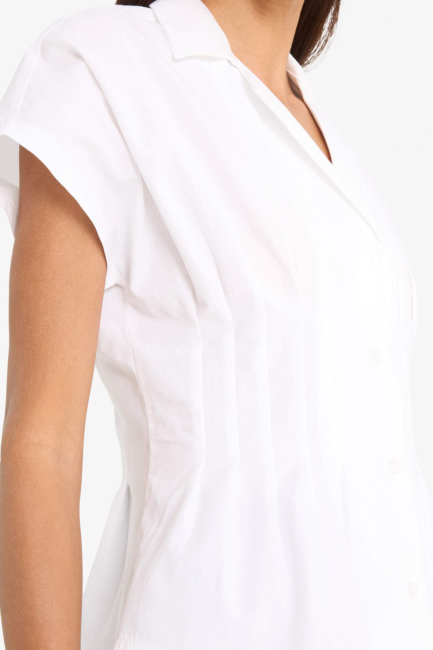 Fitted Poplin Kısa Kollu Beyaz Gömlek