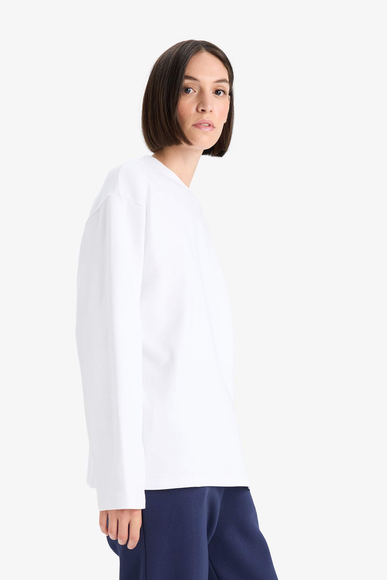 Oversize Fit Crew Neck Long Sleeve T-shirt