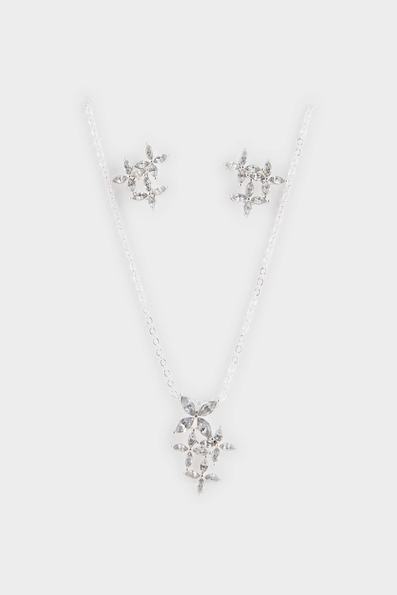 Kadın Taşlı Çiçekli Silver Kolye Küpe Seti