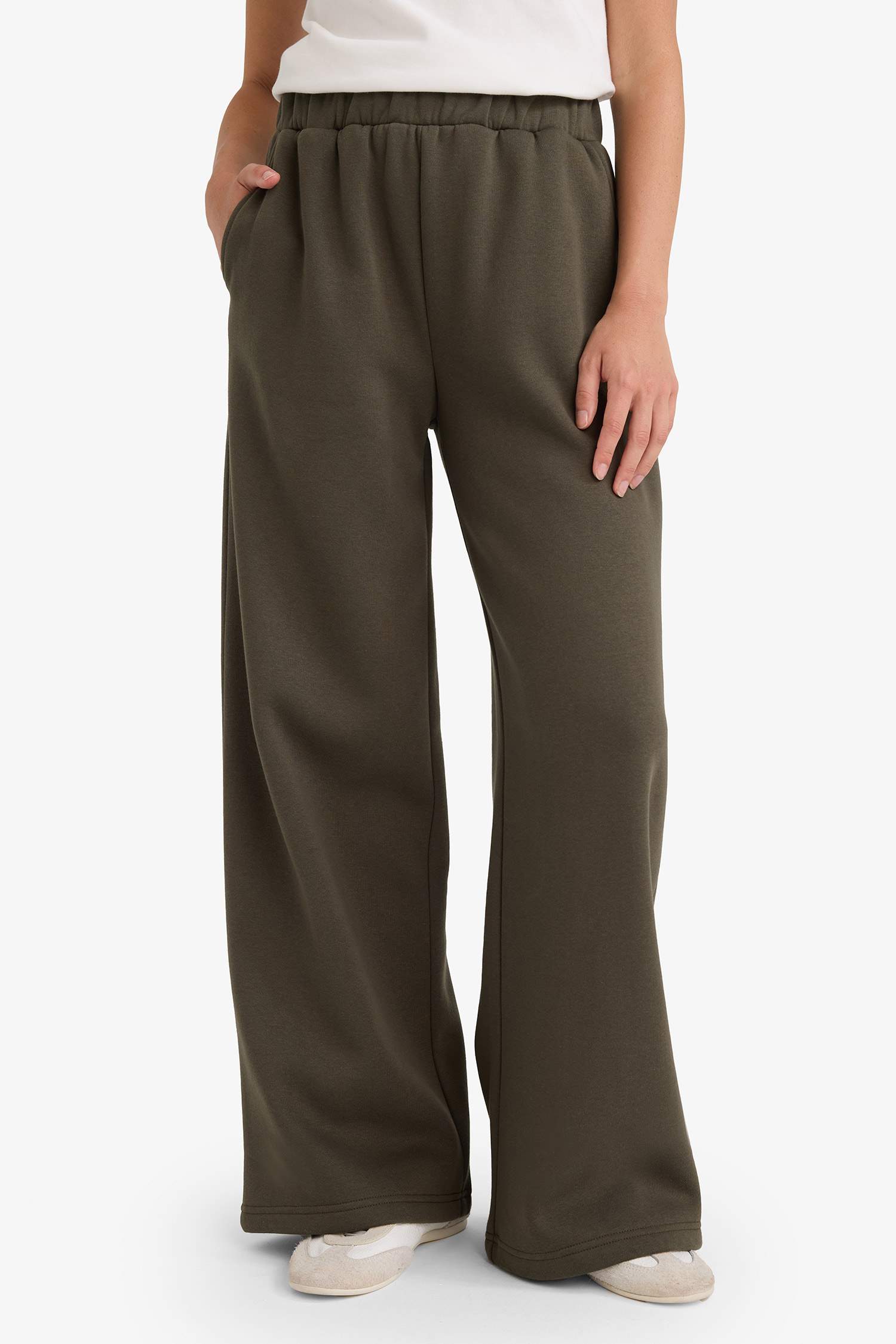 بنطرون رياضي وايد ليج برجل واسع قصة مستقيمة بجيب