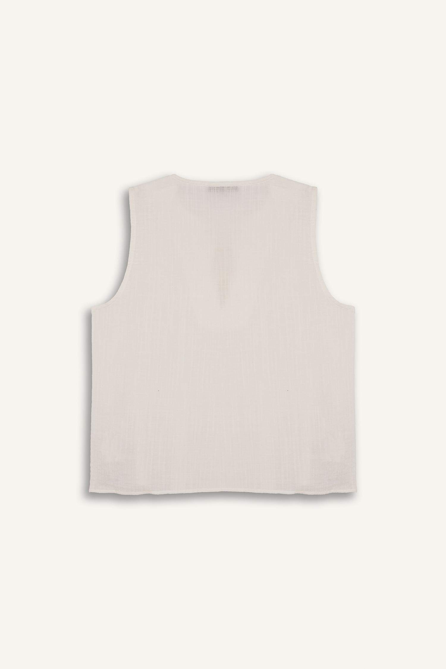 Regular Fit Bisiklet Yaka Önden Bağlamalı Kolsuz Bluz