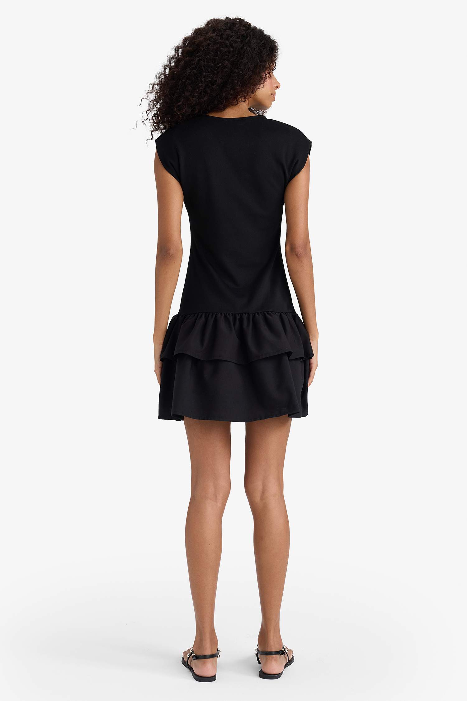 Bisiklet Yaka Kısa Kollu Mini Elbise