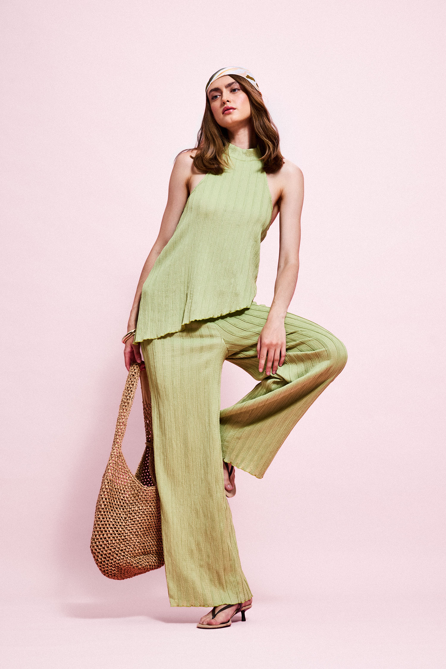 DeFacto Wide Leg Kırışık Dokulu Pantolon görsel 4