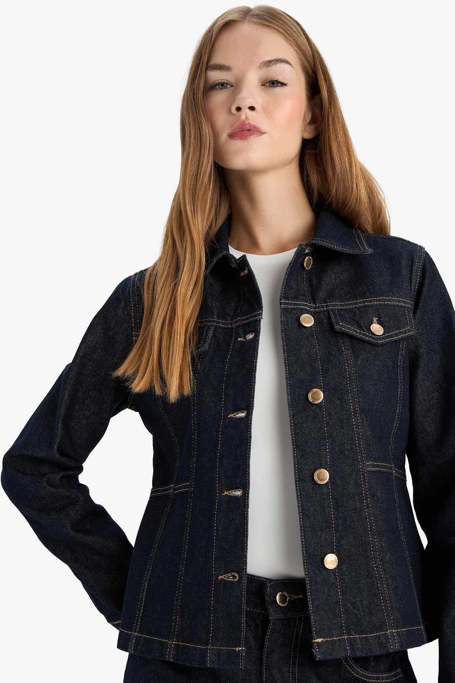 Buttoned Denim Jacket