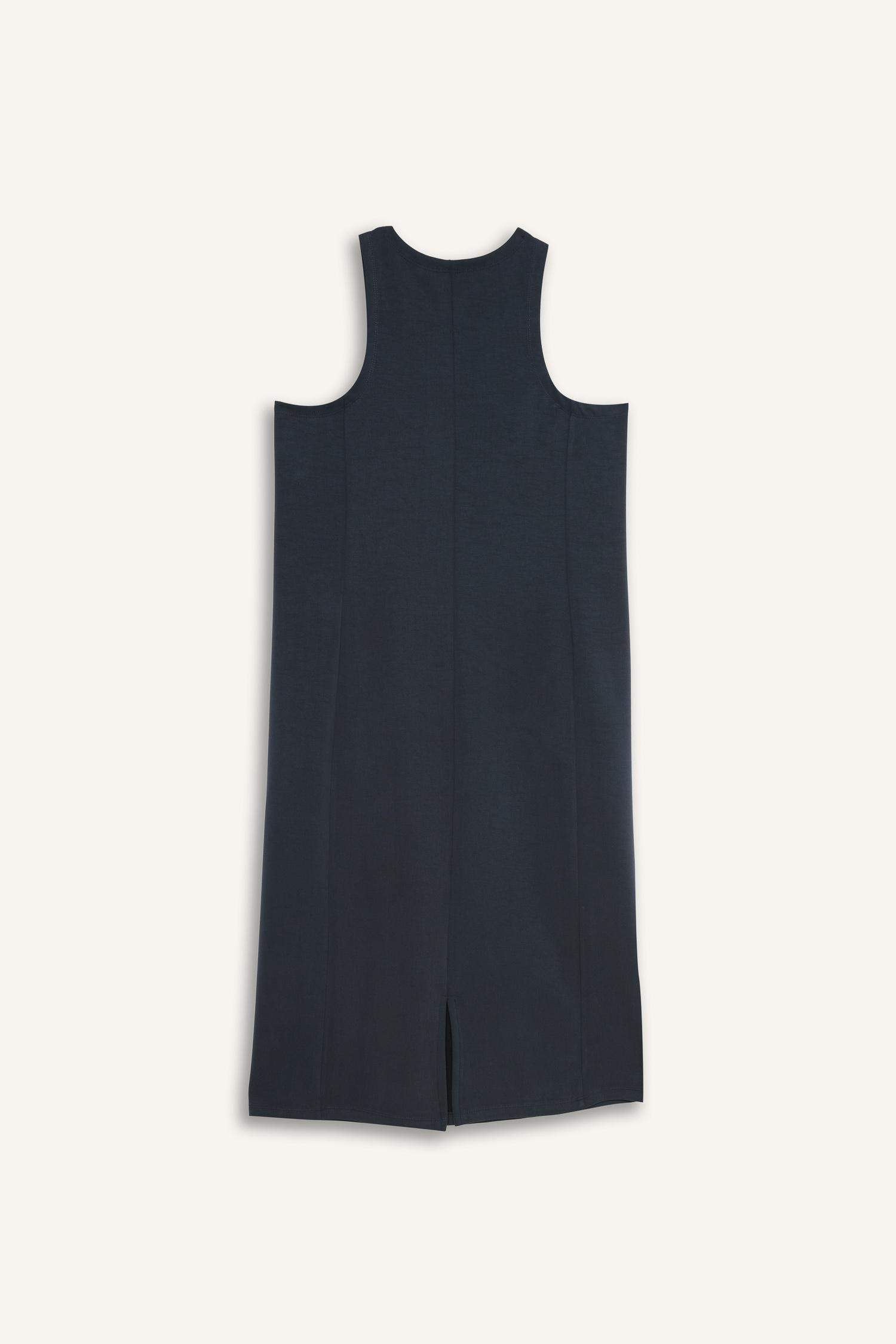 DeFactoFit Yuvarlak Yaka Modal Kolsuz Midi Elbise