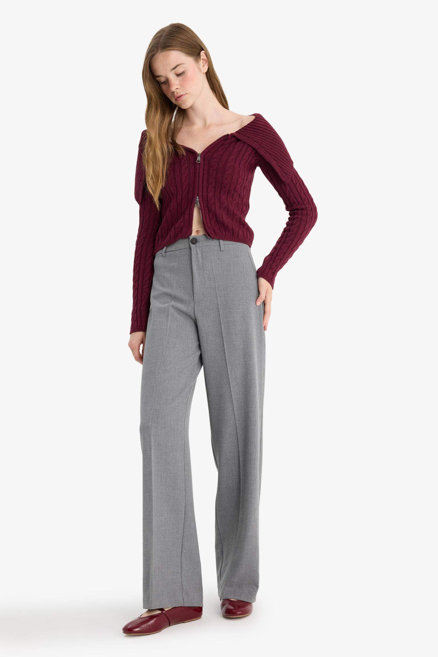 بنطلون قصة مستقيمة بجيب وخصر عادي