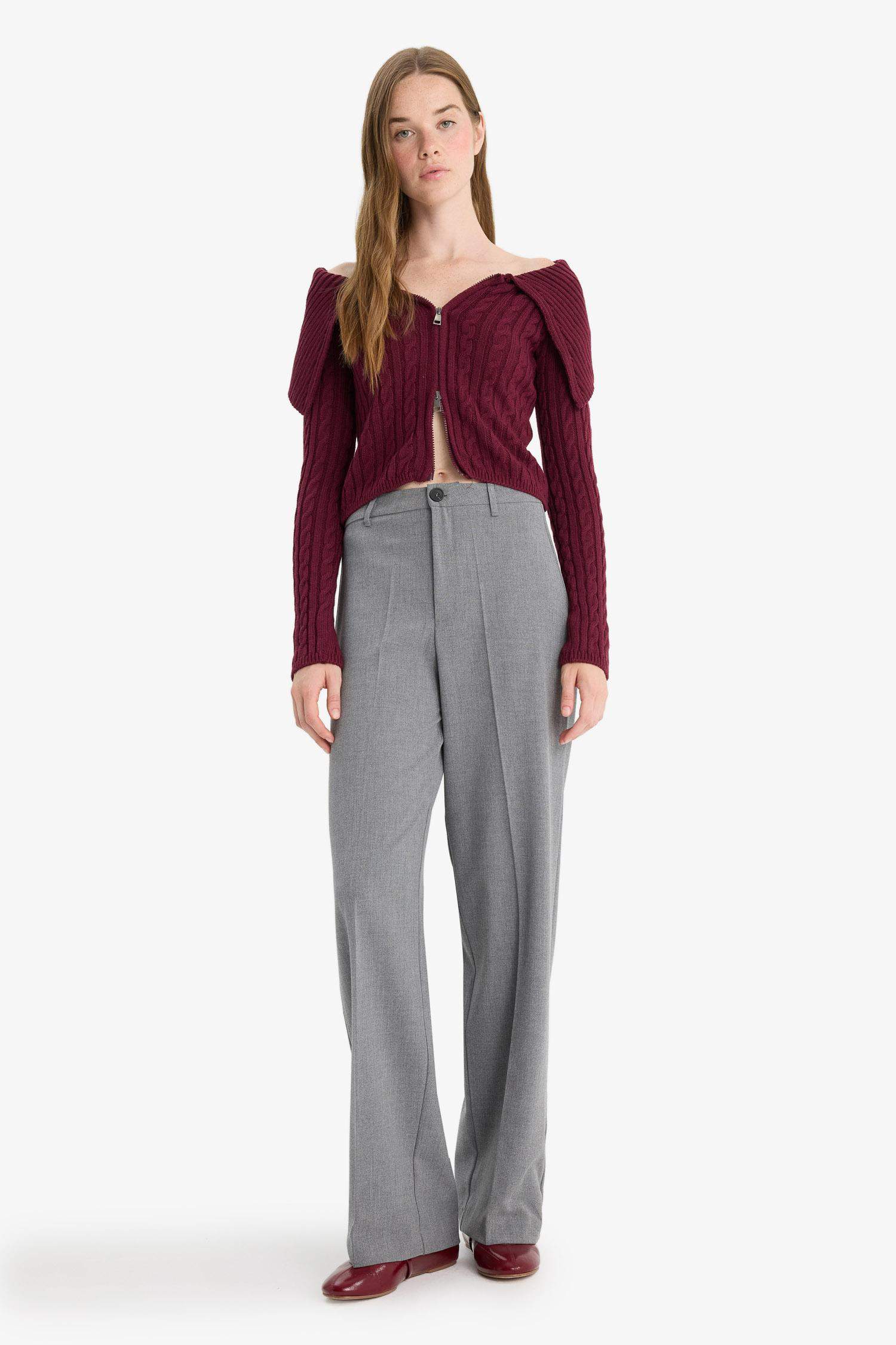 بنطلون قصة مستقيمة بجيب وخصر عادي